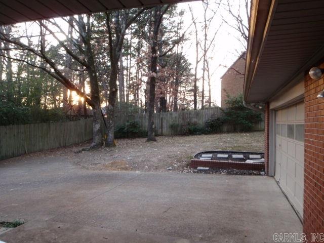 Leawood Manor - Residential Lease