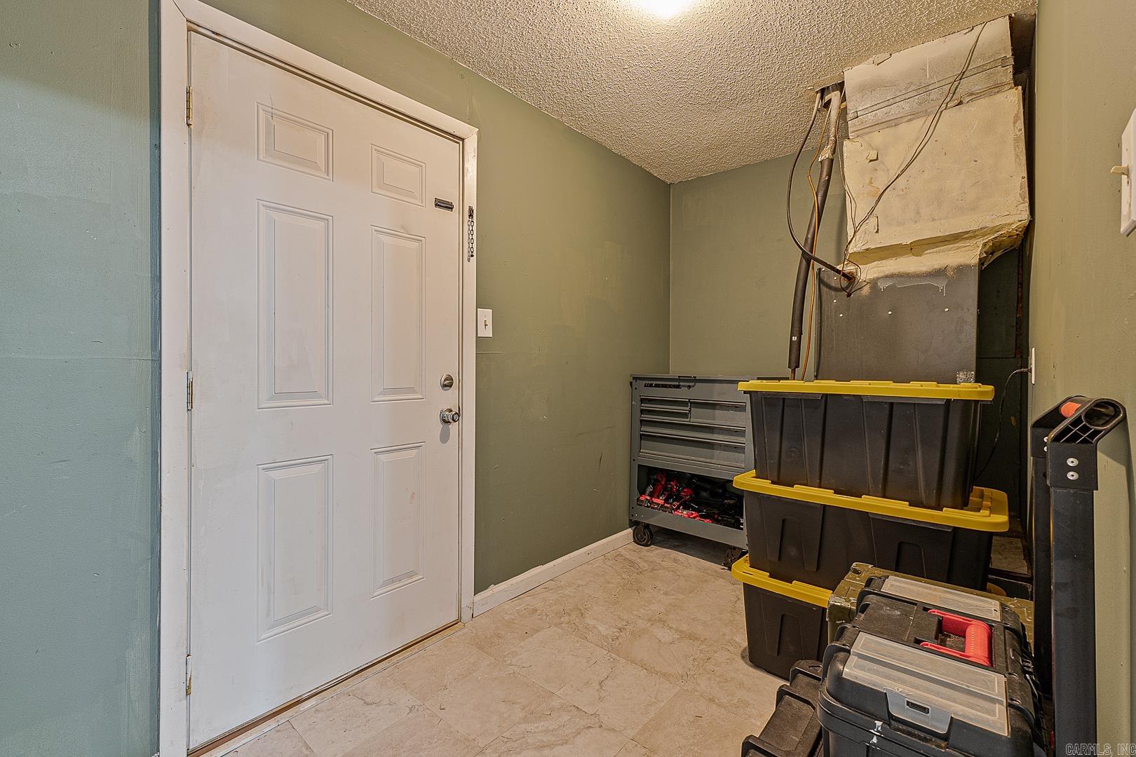 STEELE - Residential