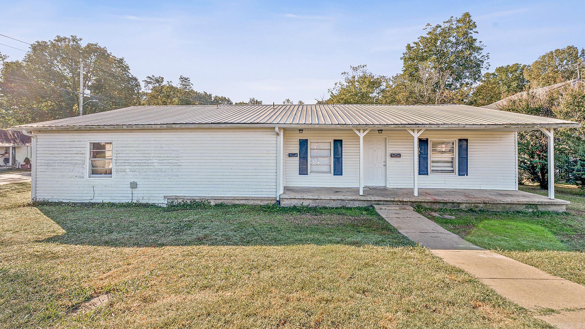 STEELE - Residential