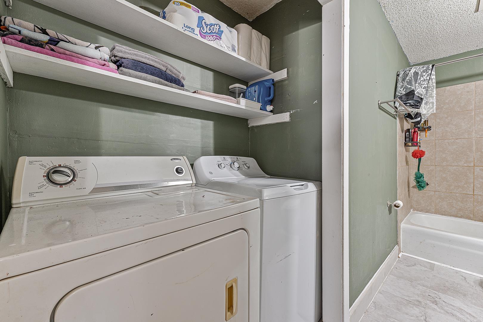 STEELE - Residential