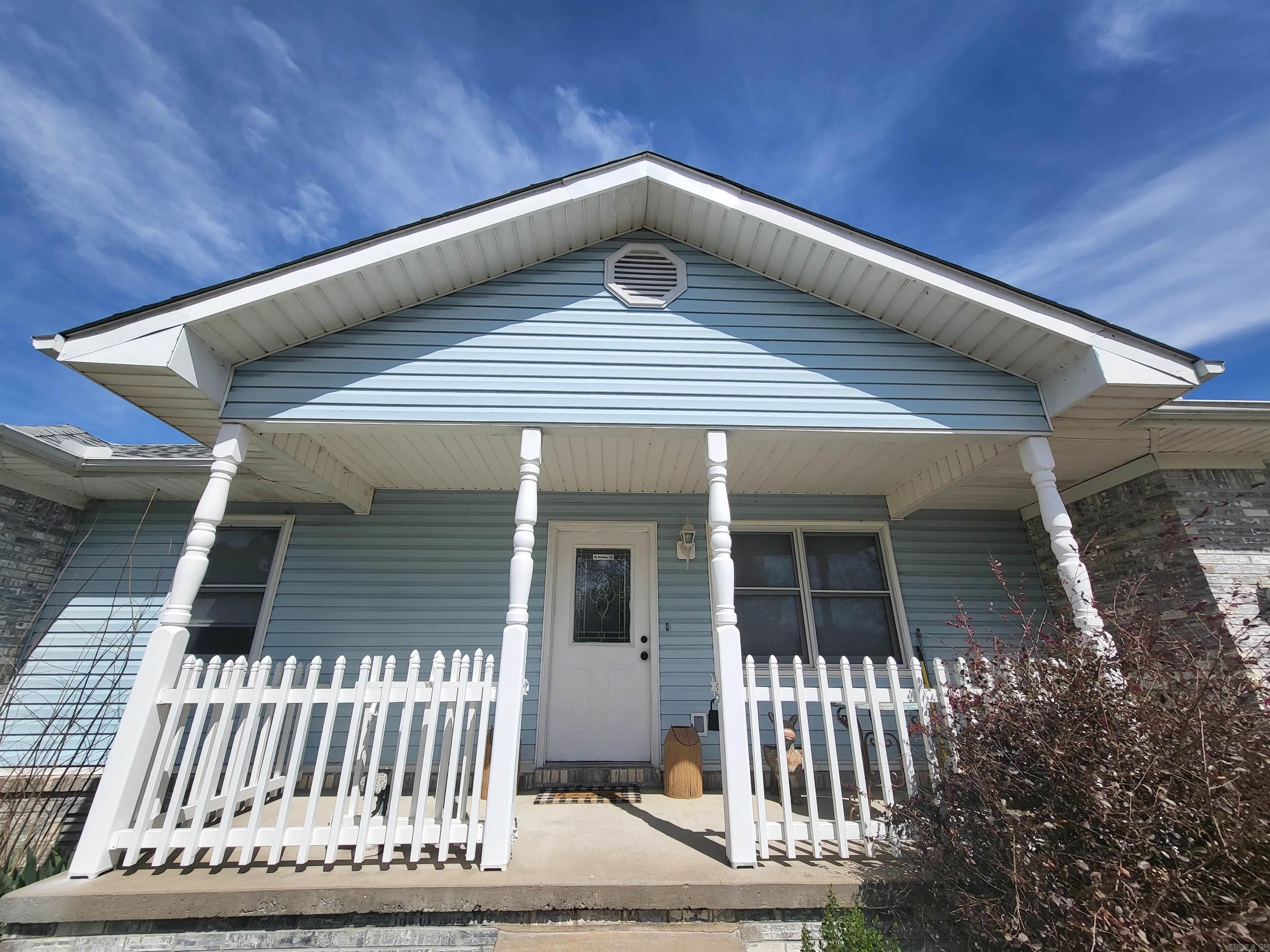 HUNTERS RUN - Residential