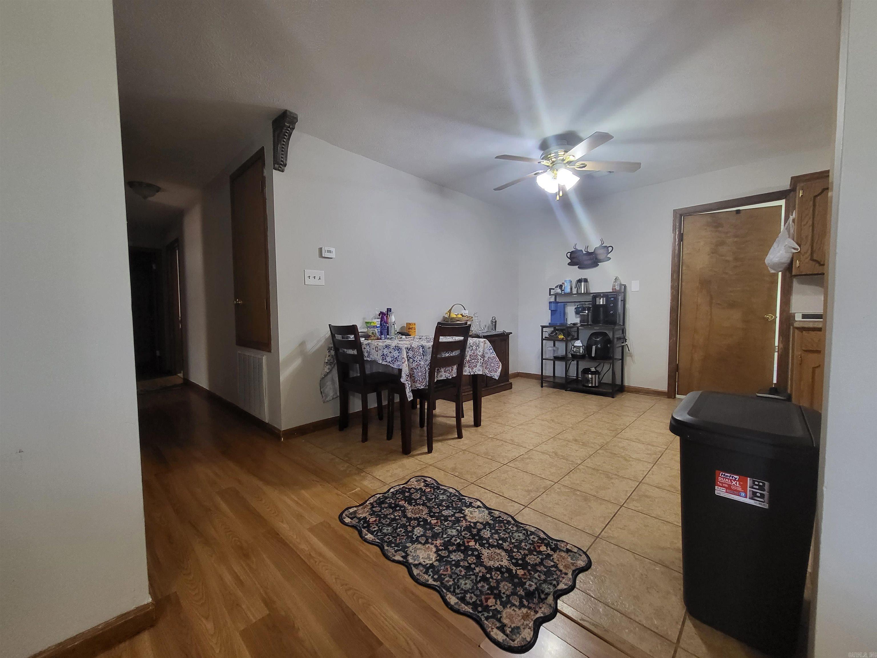 HUNTERS RUN - Residential