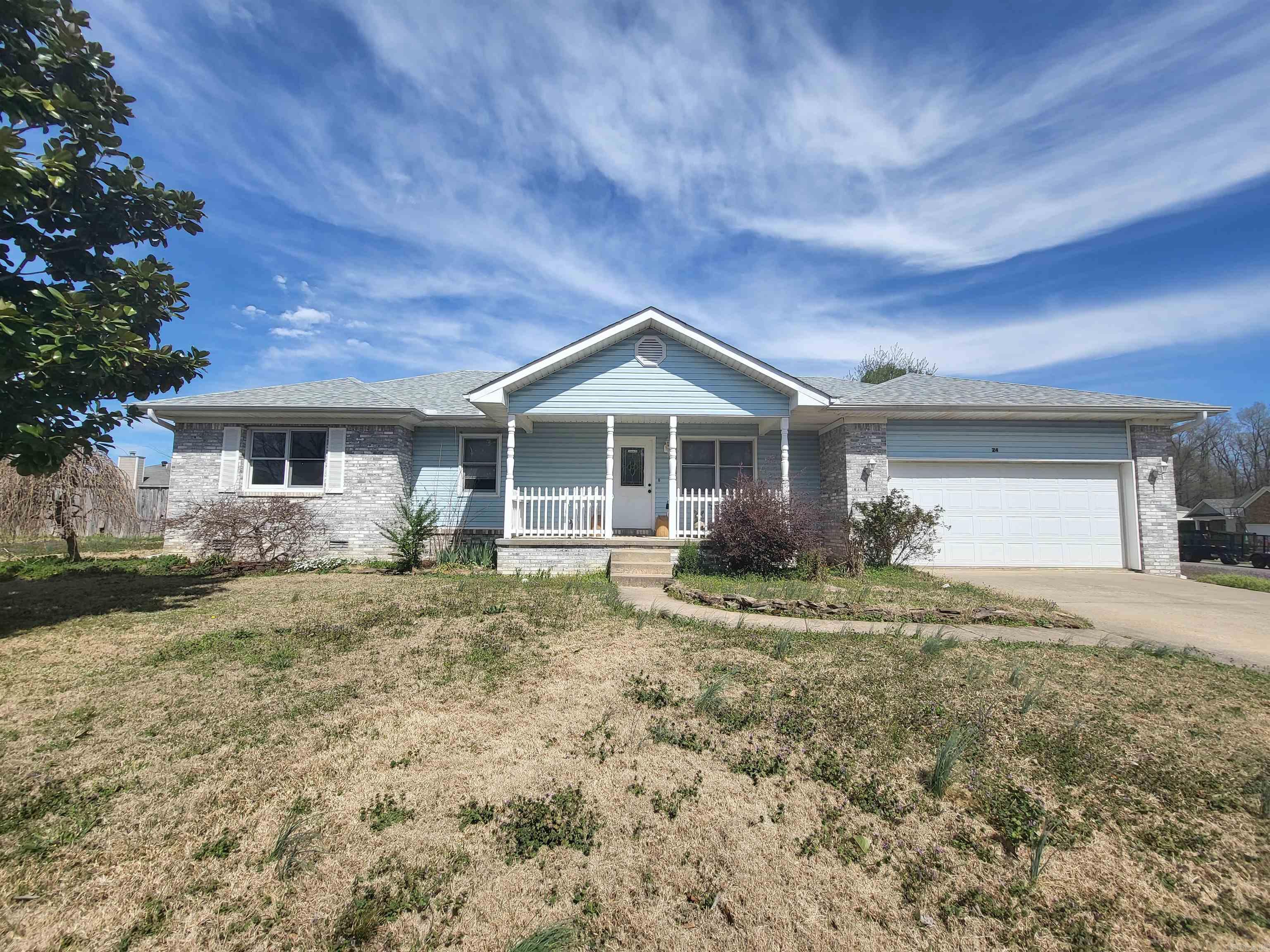 HUNTERS RUN - Residential