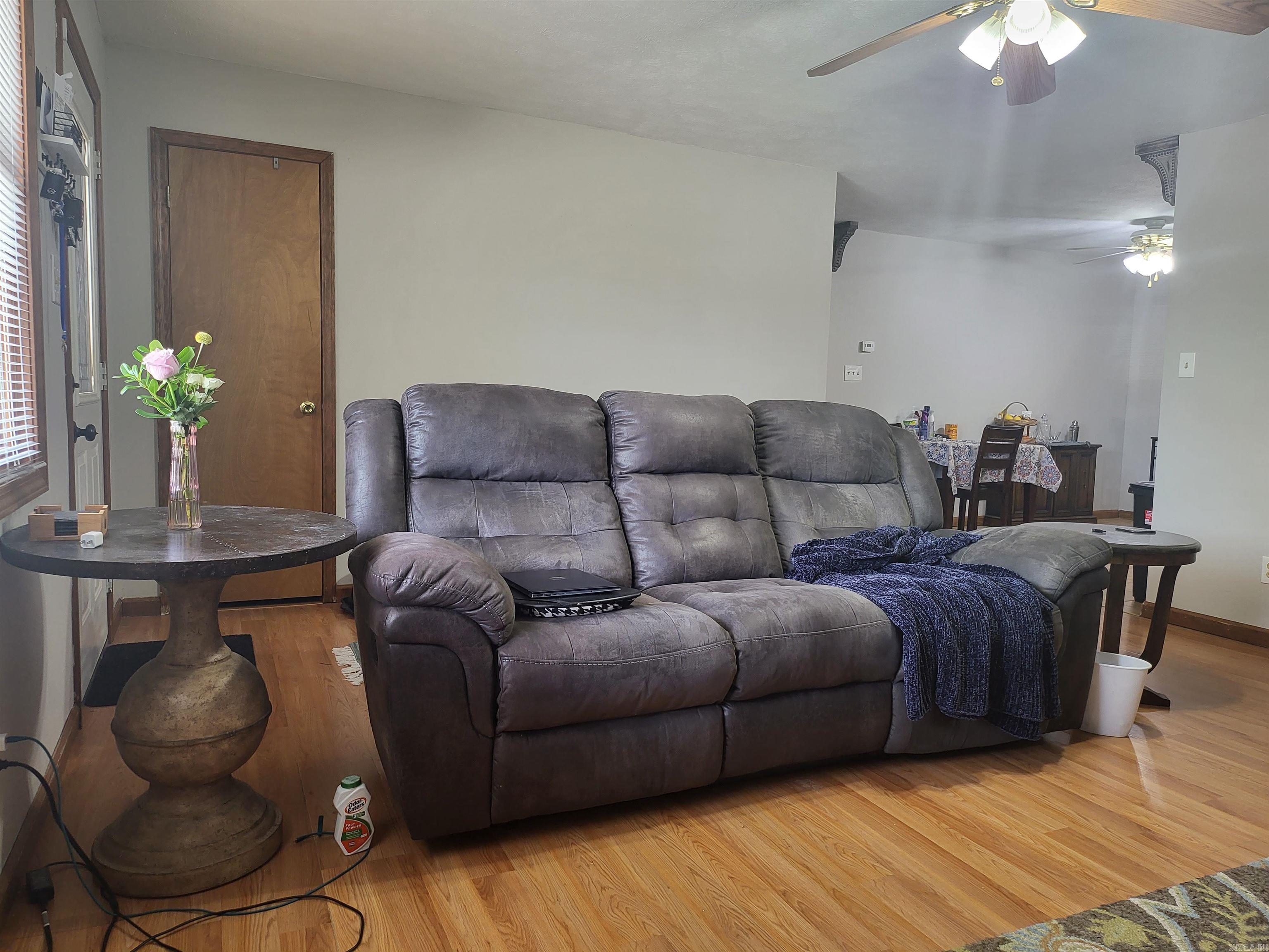 HUNTERS RUN - Residential