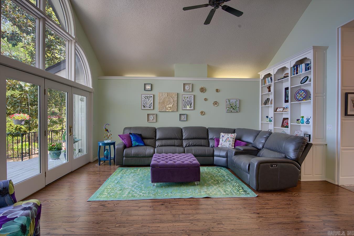 Narvaez - Residential