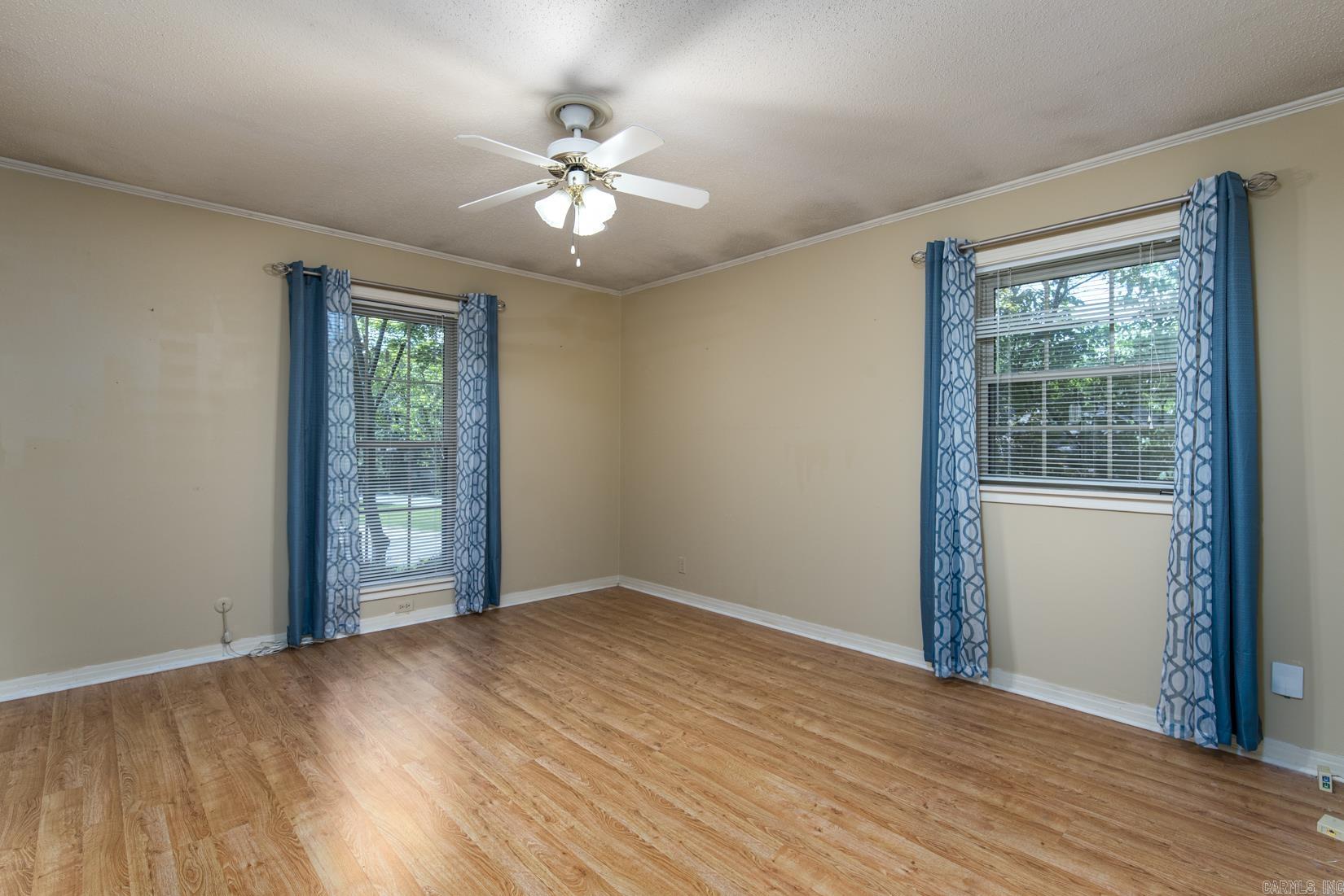 PLEASANT VALLEY - Residential