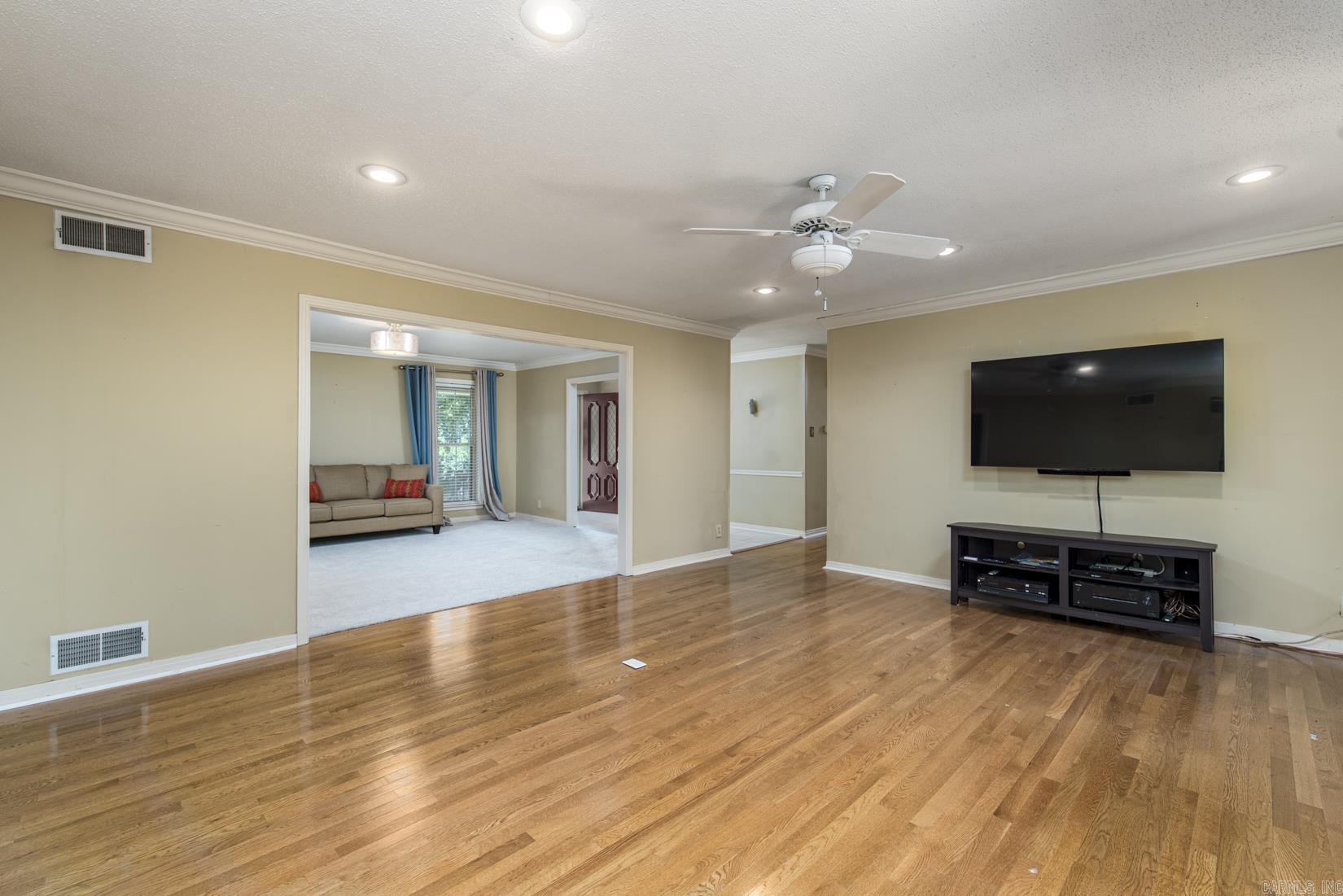 PLEASANT VALLEY - Residential