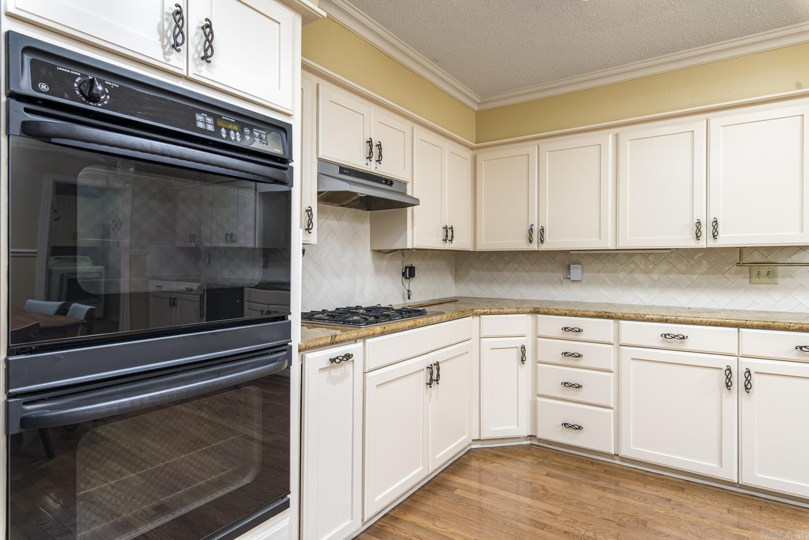 PLEASANT VALLEY - Residential