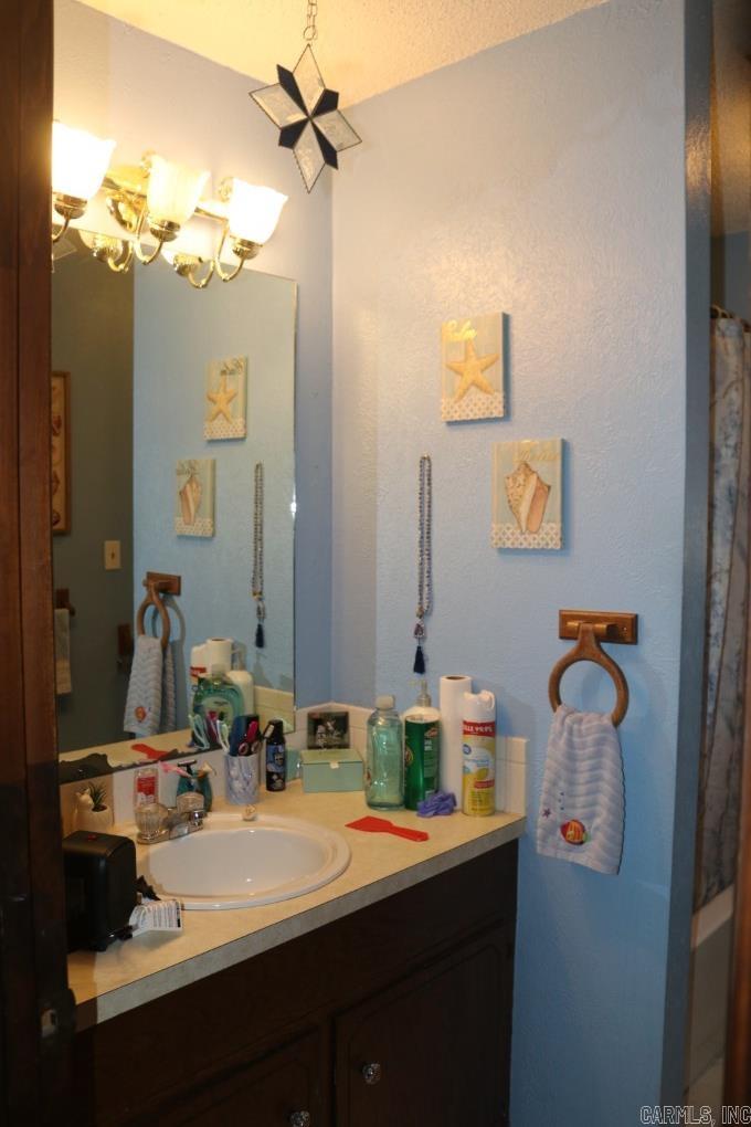 WOODLAND HEIGHTS - Residential