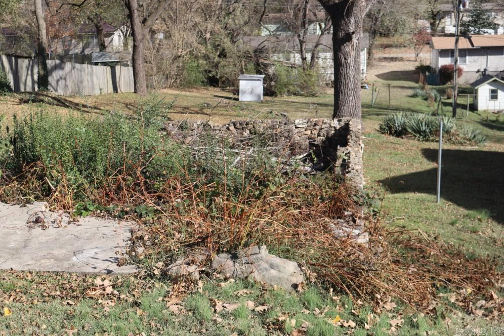 WOODLAND HEIGHTS - Residential