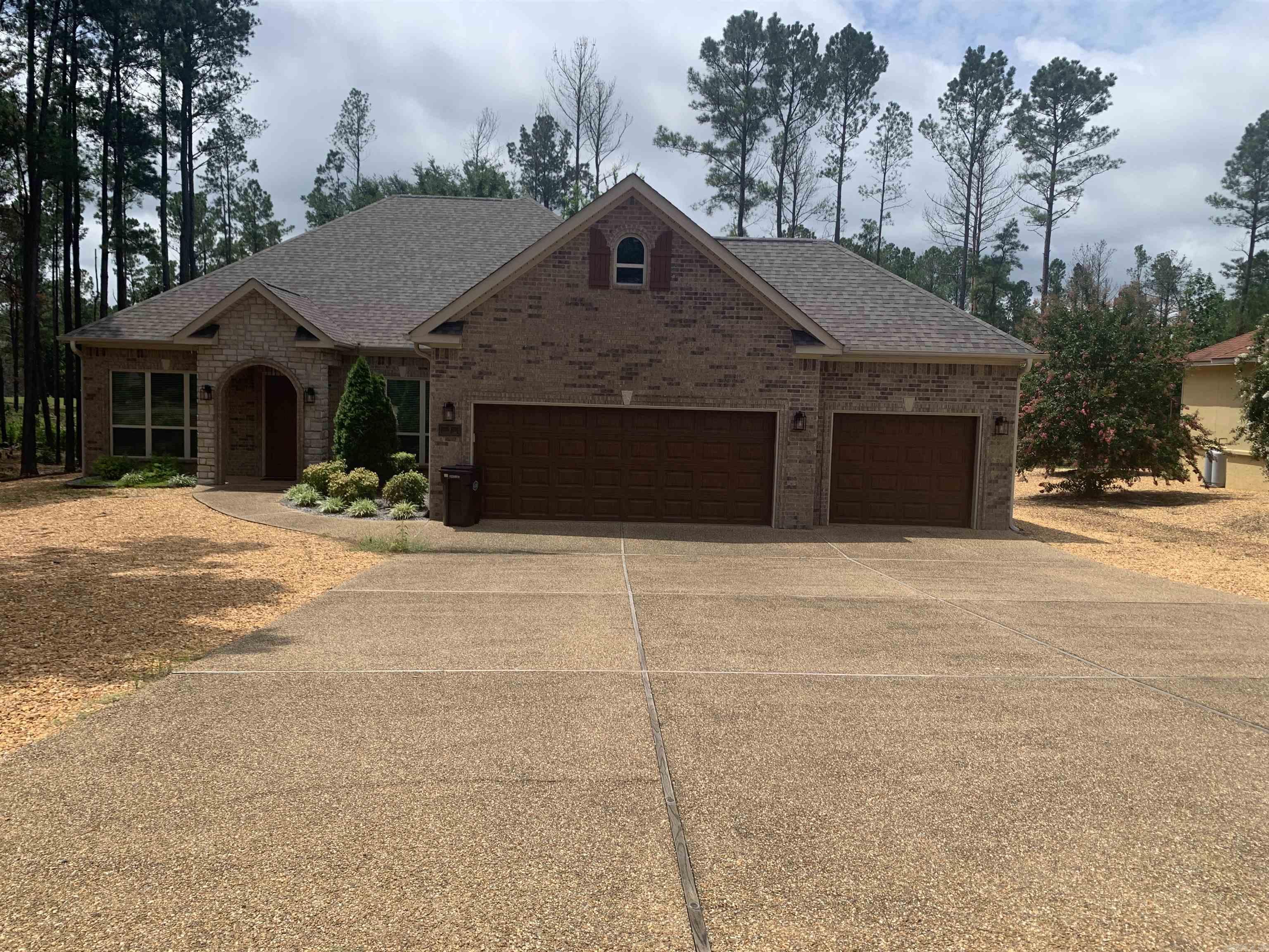Isabella - Residential