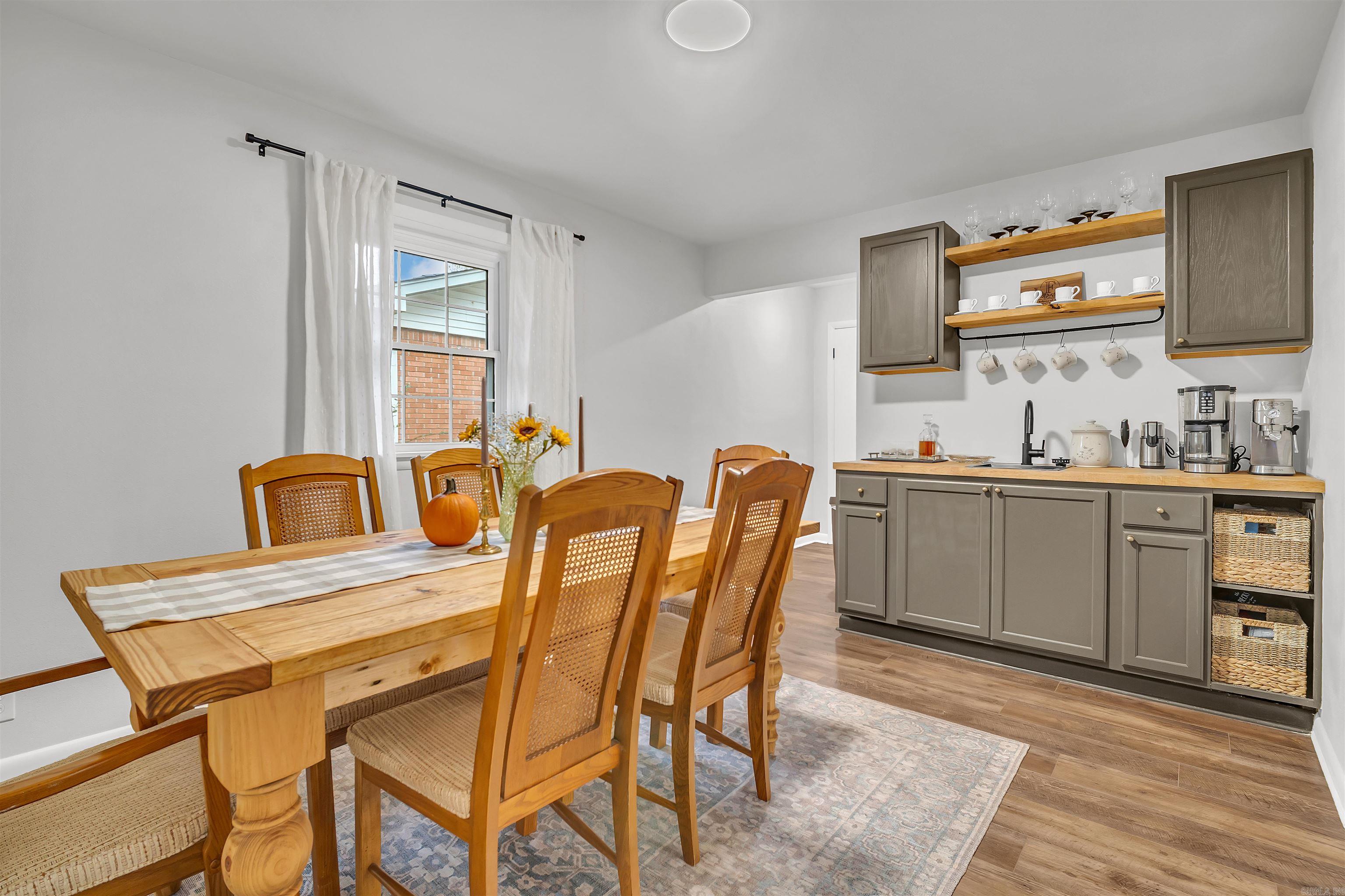 Holloway Replat South Hwy - Residential