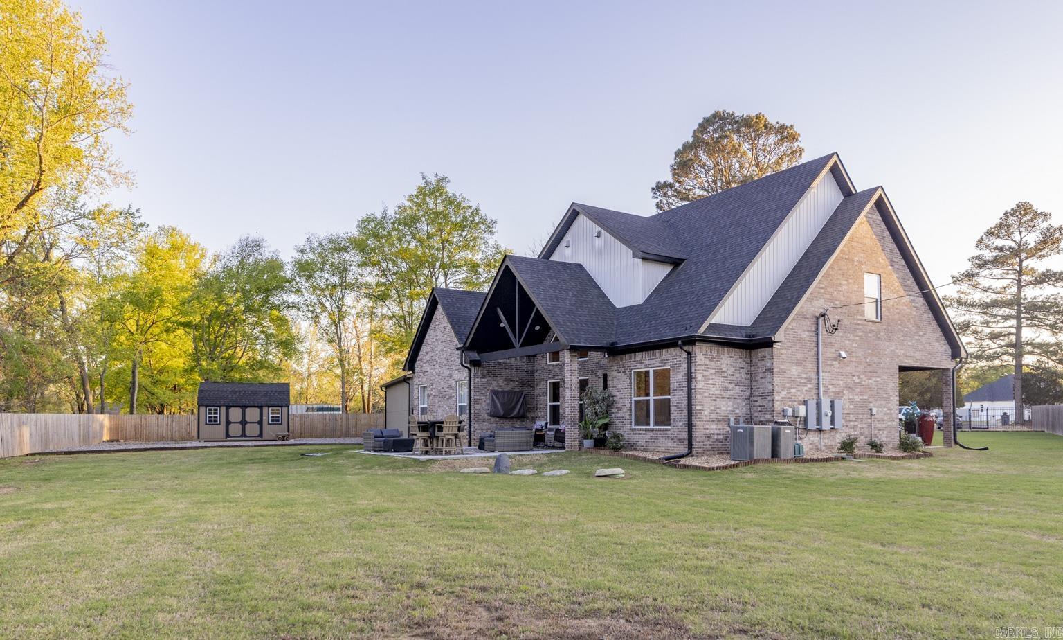 Metes & Bounds - Residential