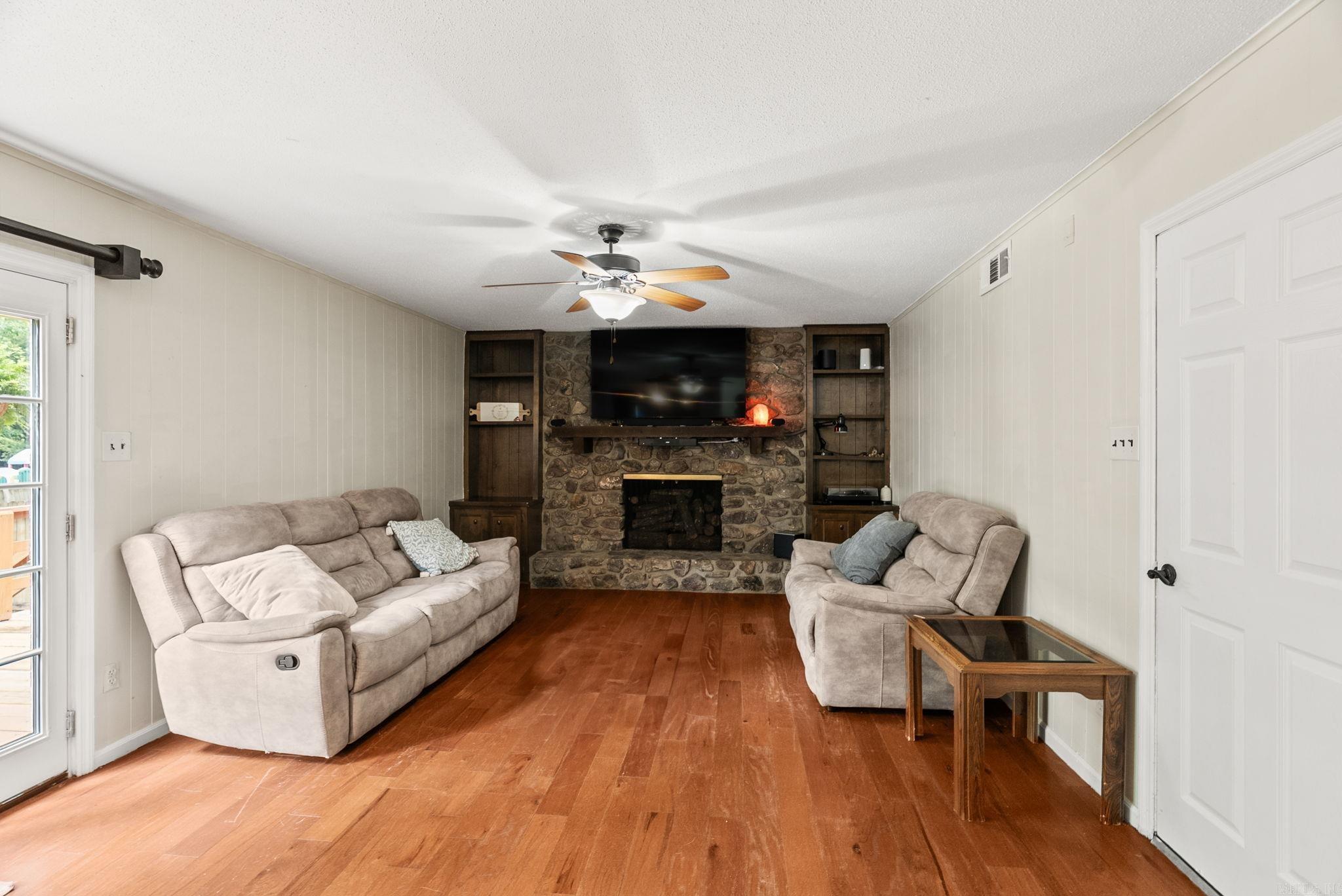 ECHO VALLEY - Residential