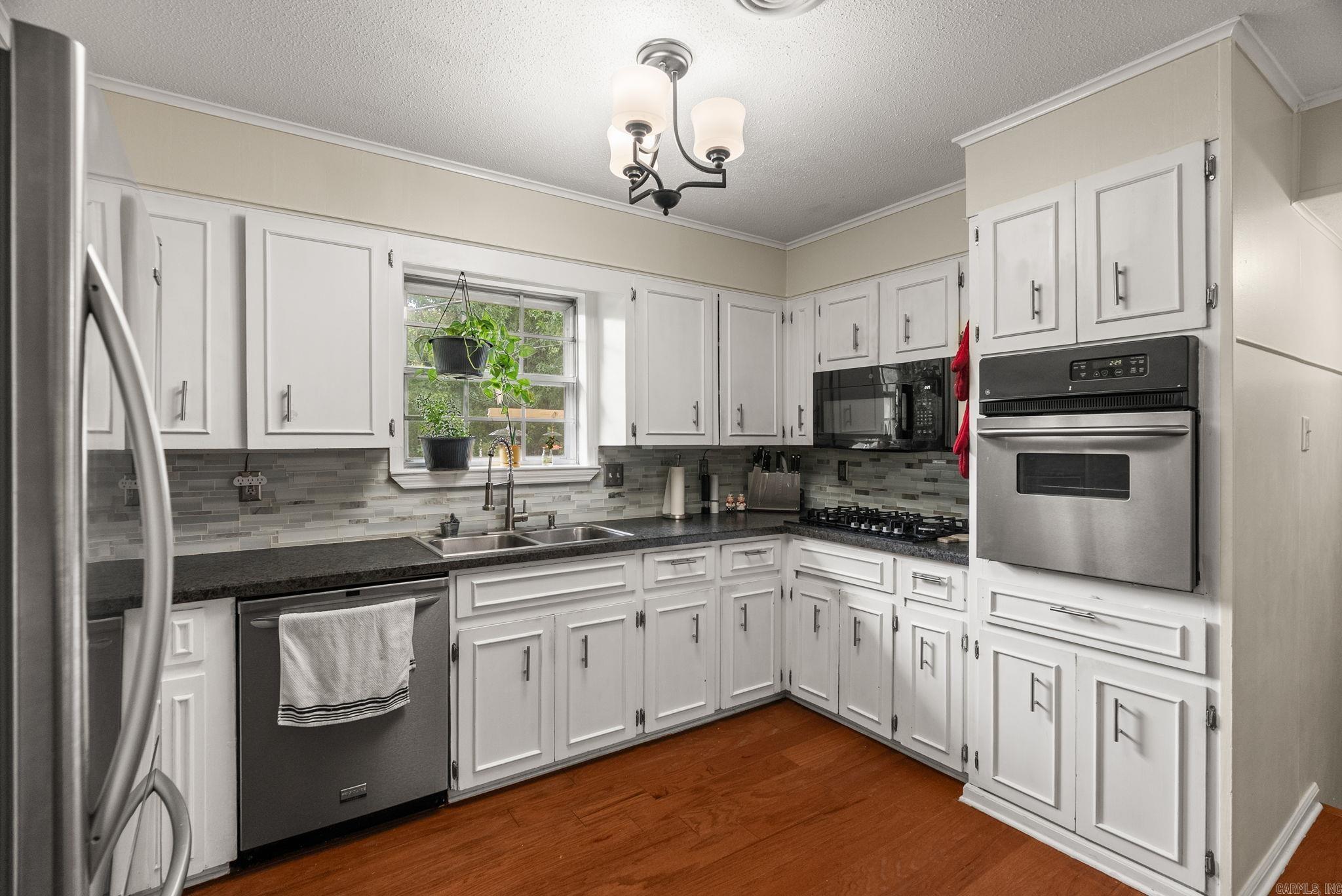 ECHO VALLEY - Residential