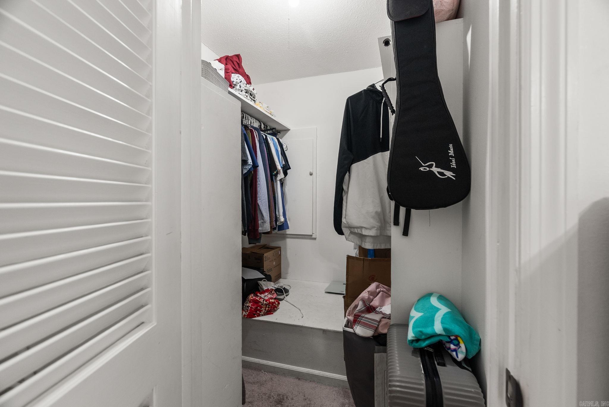 ECHO VALLEY - Residential