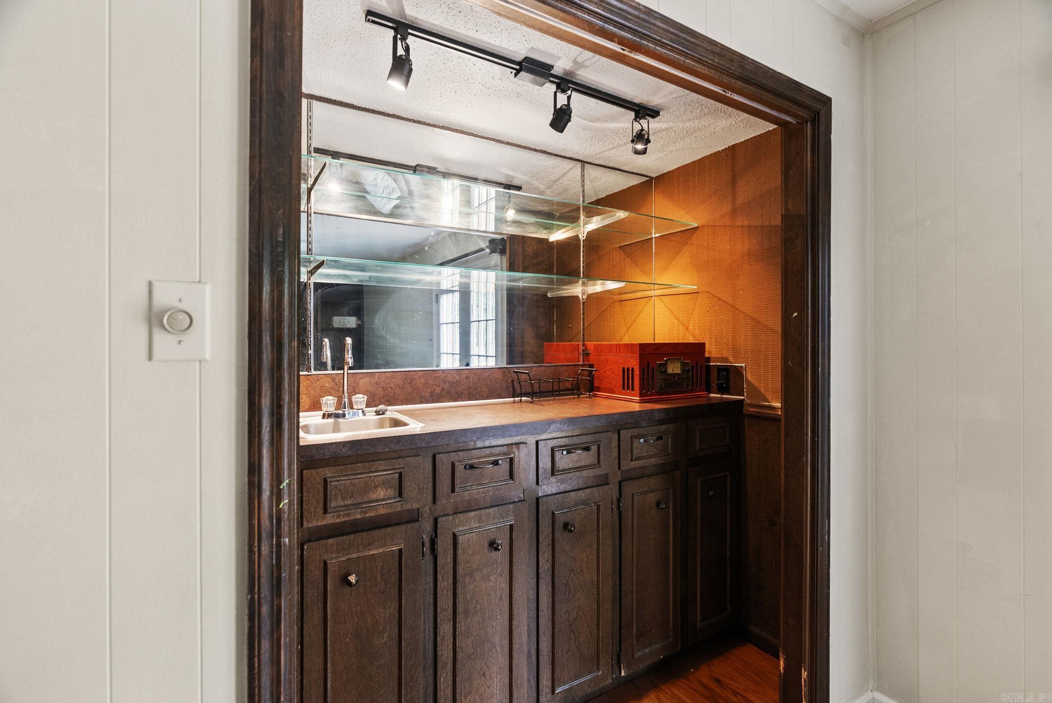 ECHO VALLEY - Residential