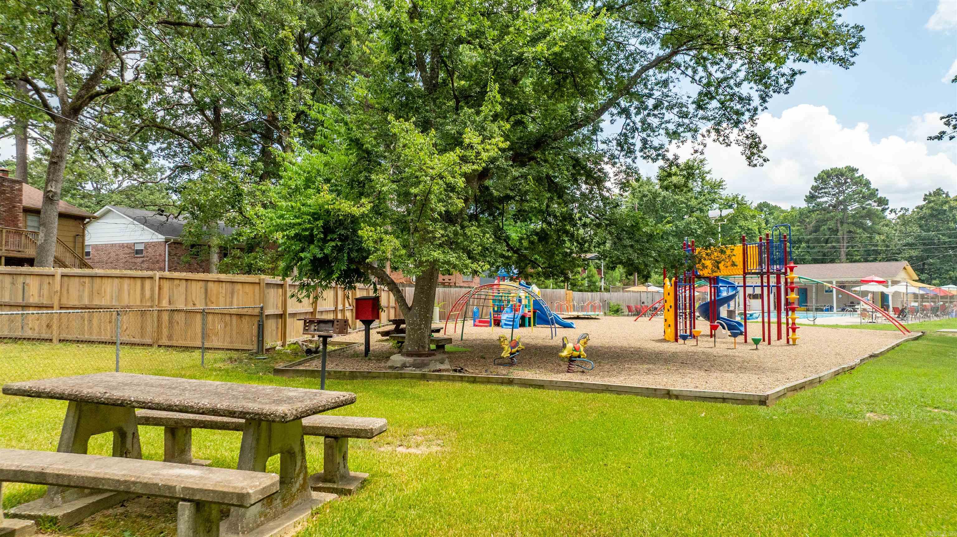 ECHO VALLEY - Residential