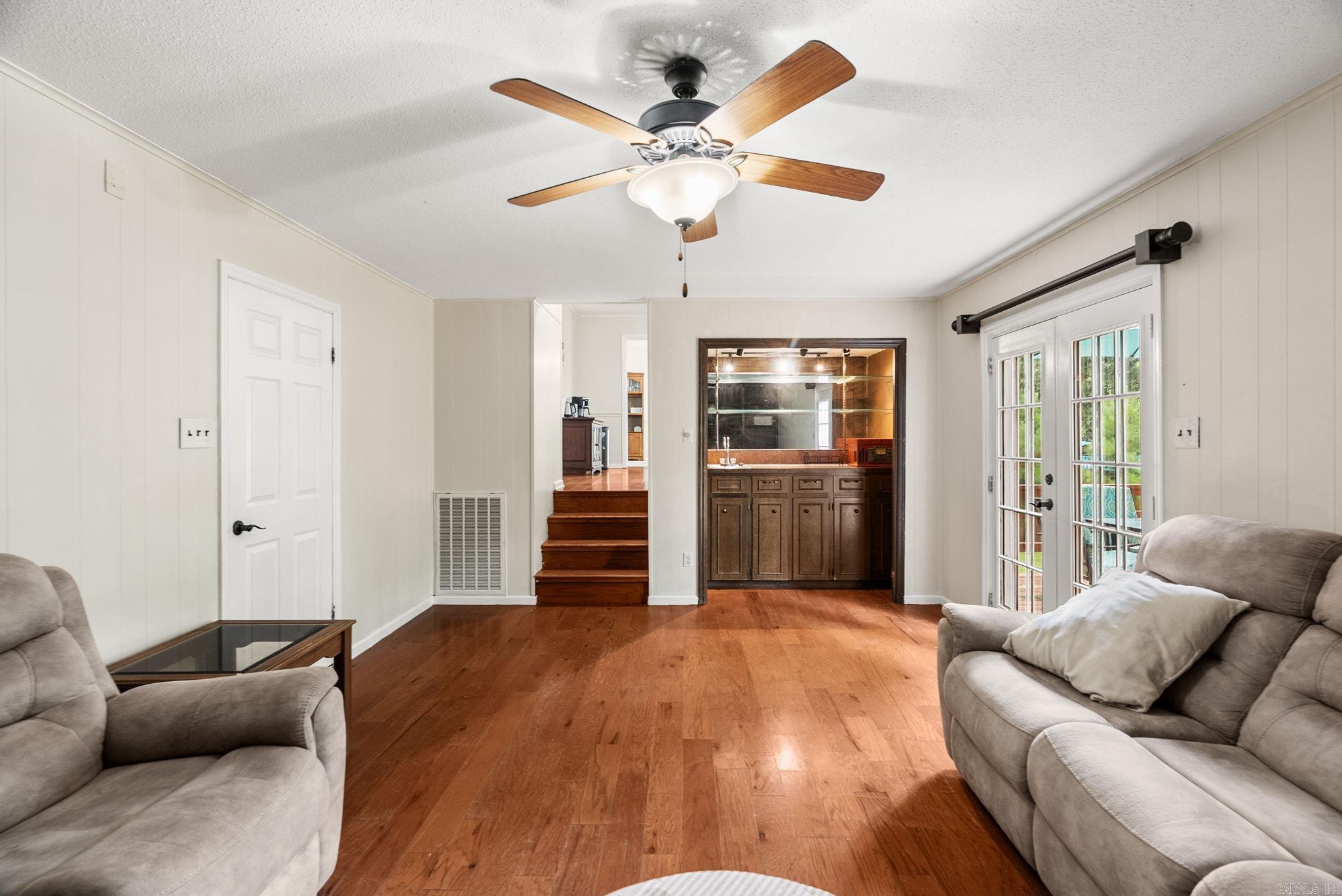 ECHO VALLEY - Residential