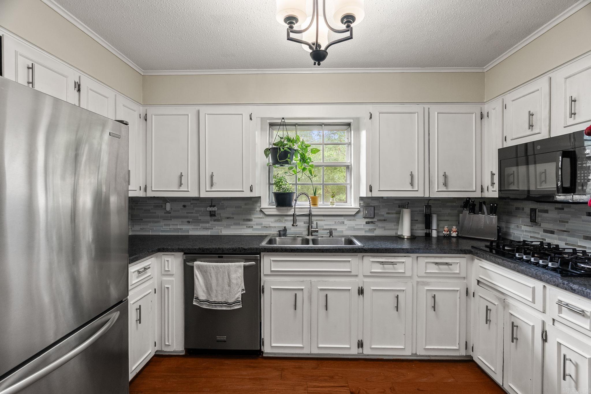 ECHO VALLEY - Residential