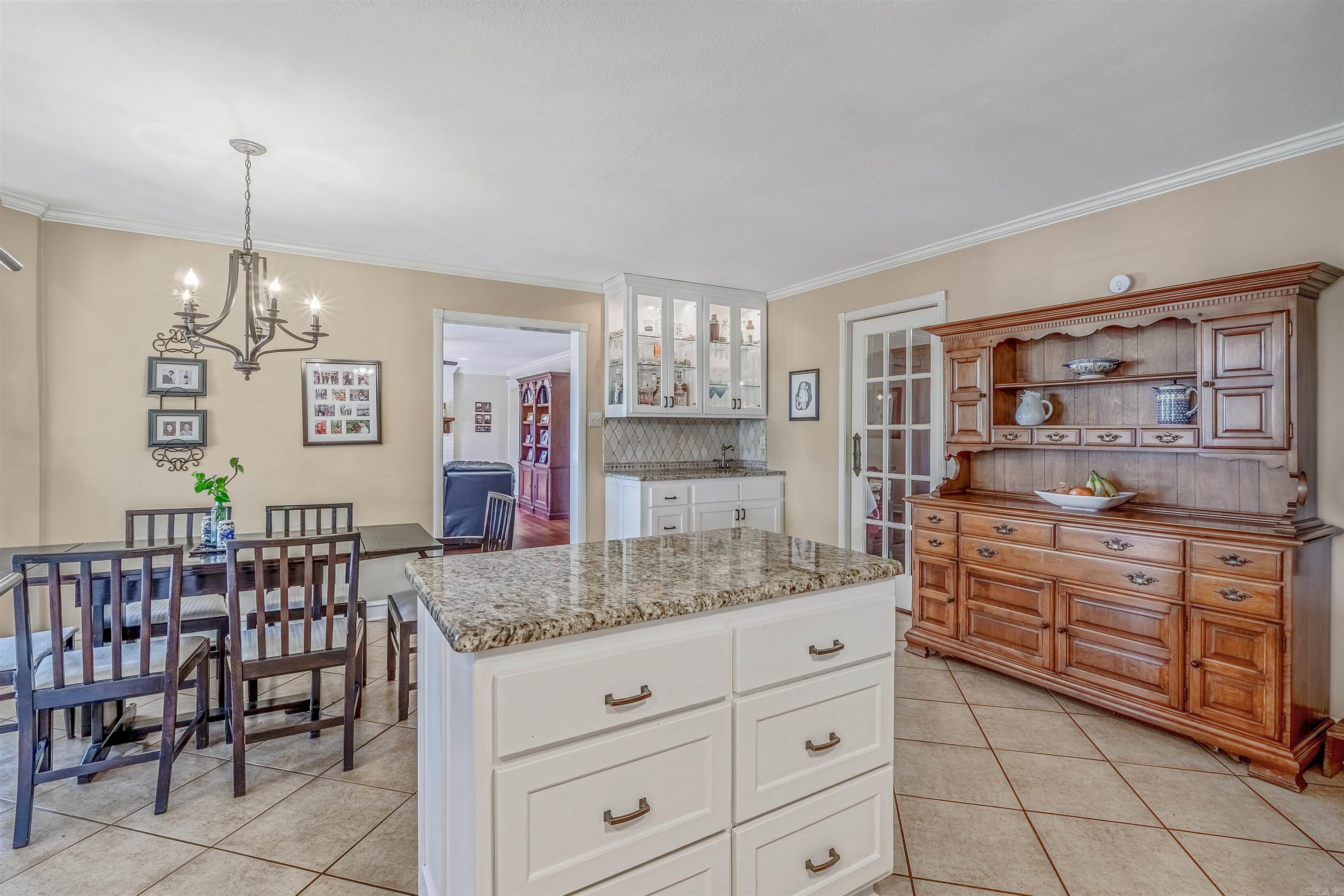 SHADY VALLEY - Residential