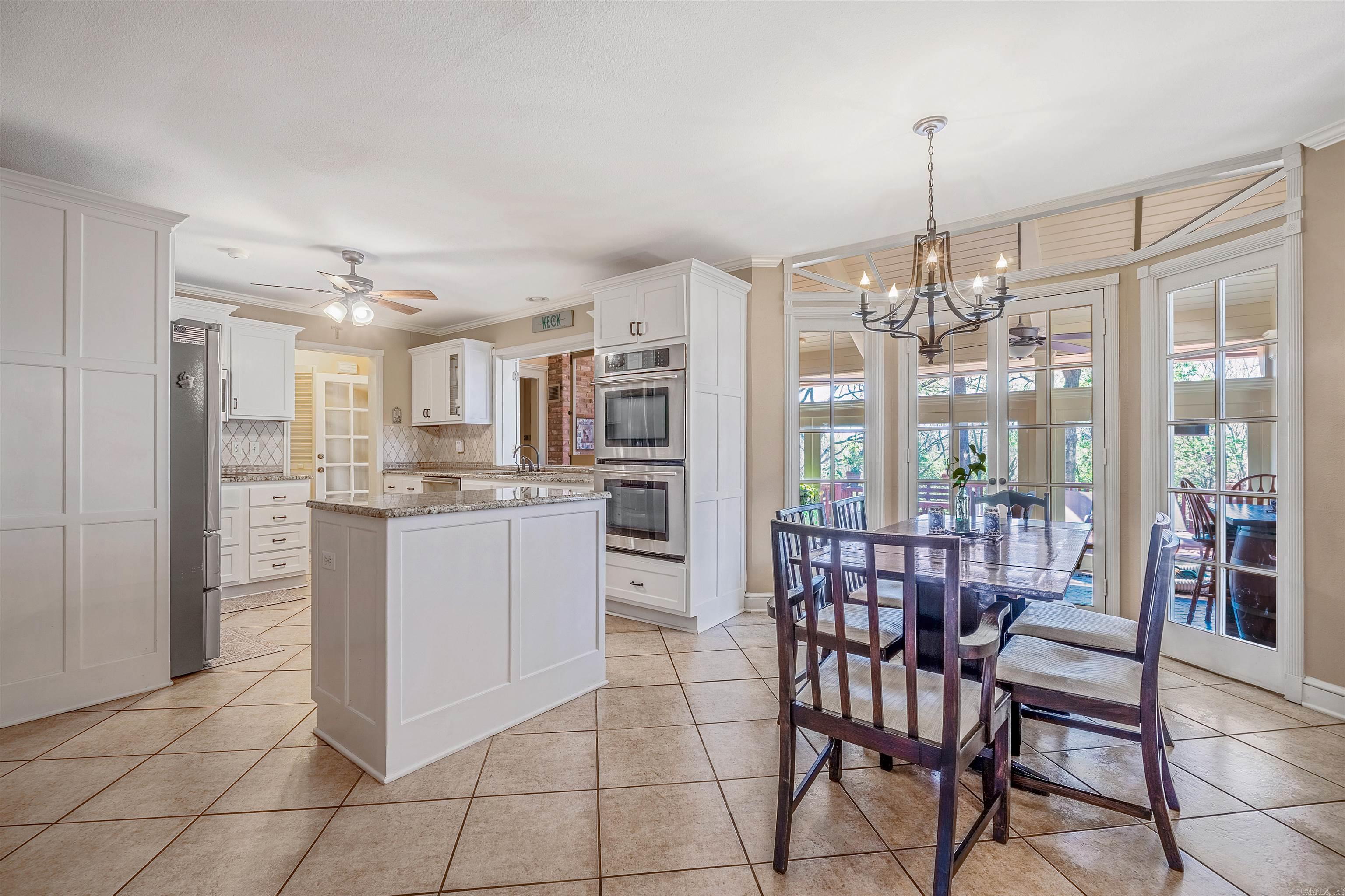 SHADY VALLEY - Residential