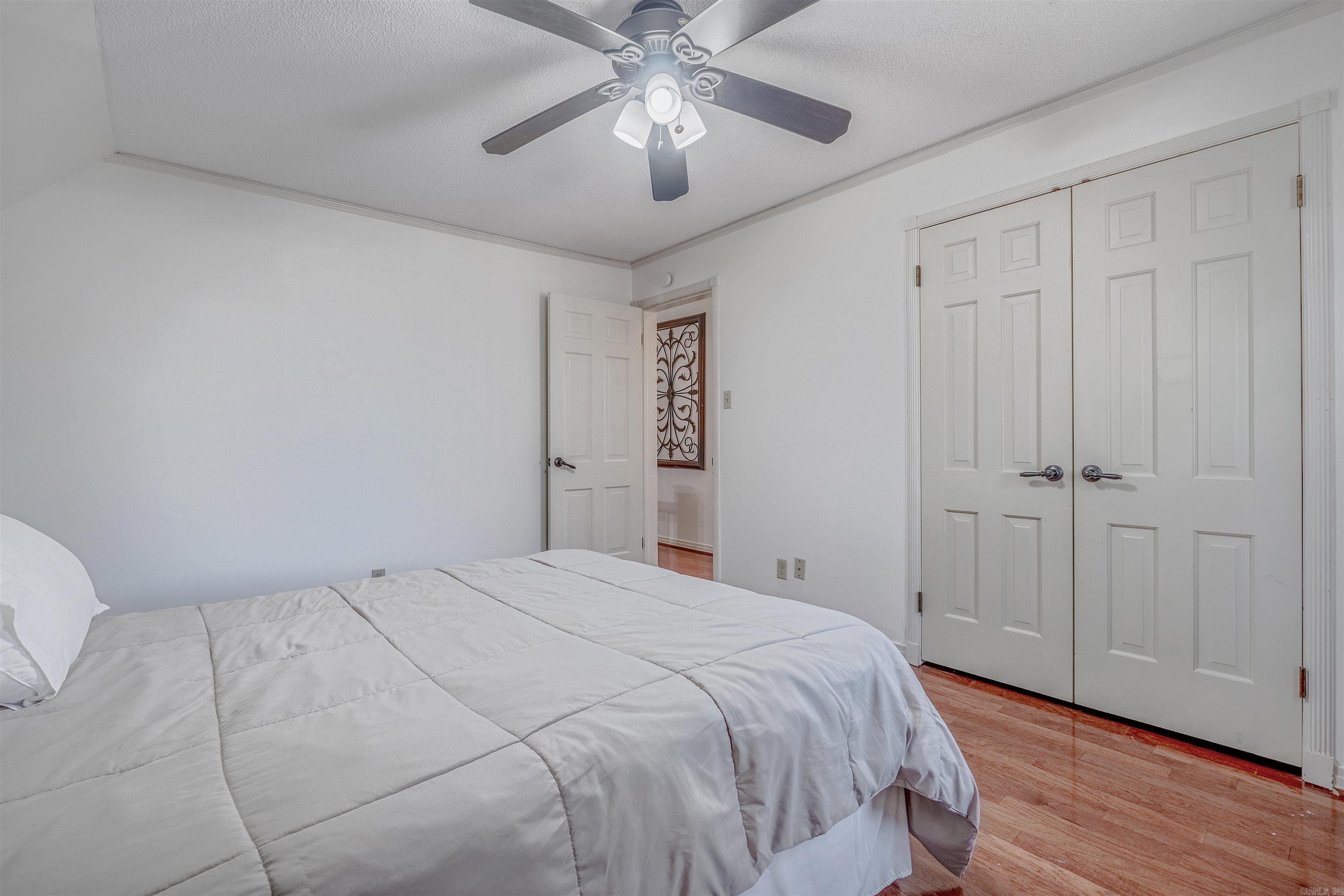 SHADY VALLEY - Residential