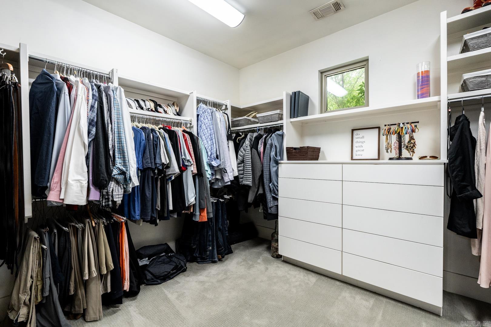 WOODLANDS EDGE - Residential