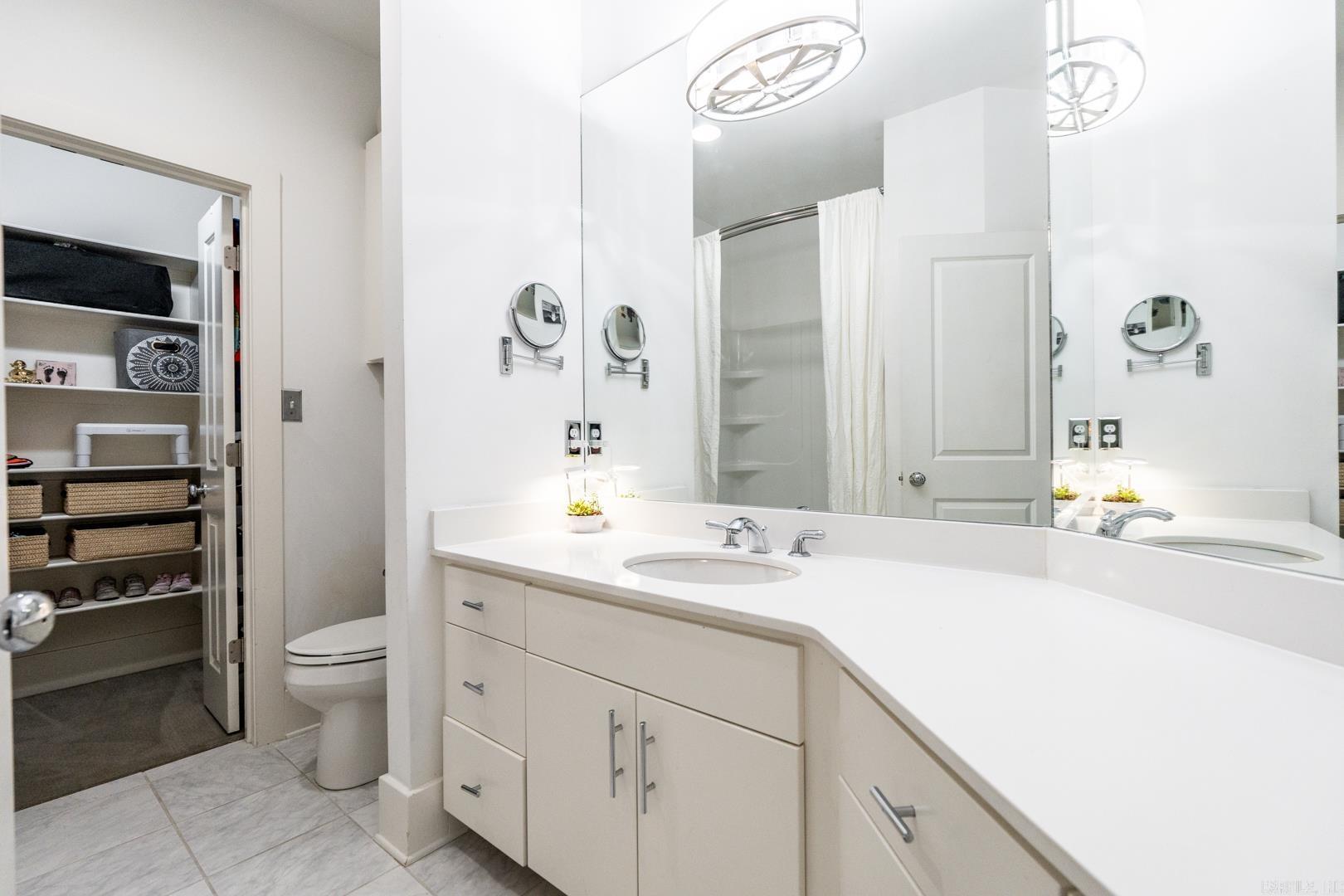 WOODLANDS EDGE - Residential