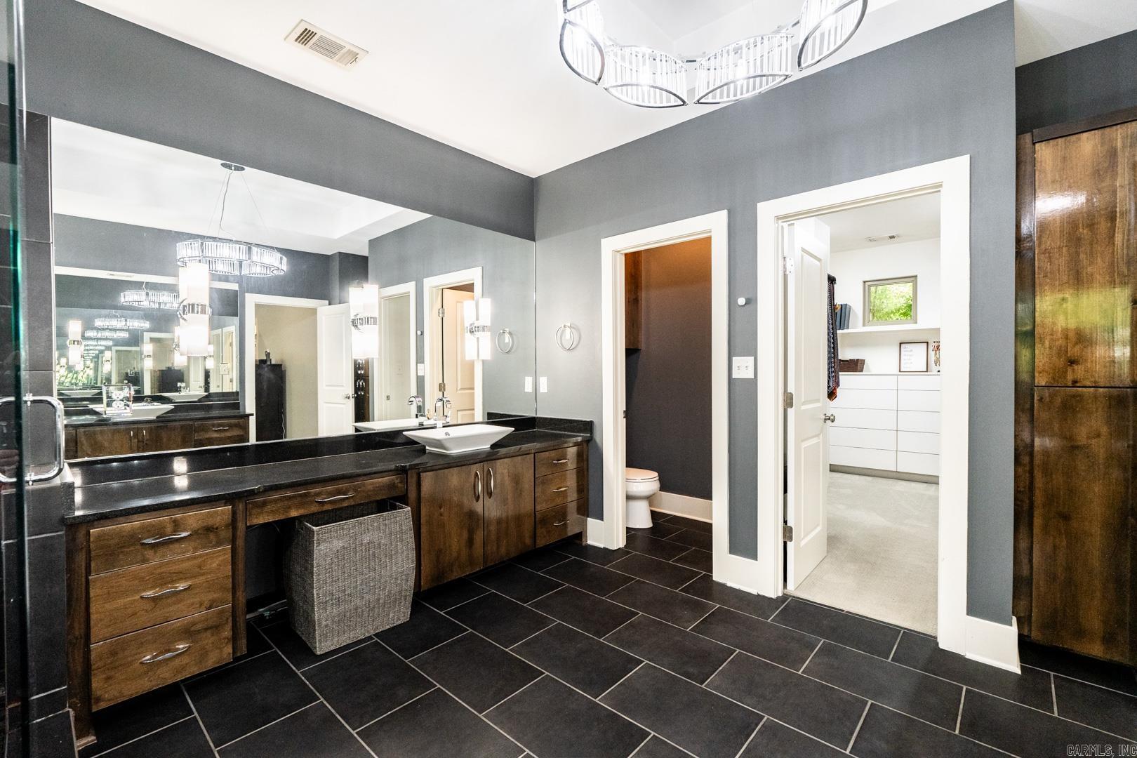 WOODLANDS EDGE - Residential