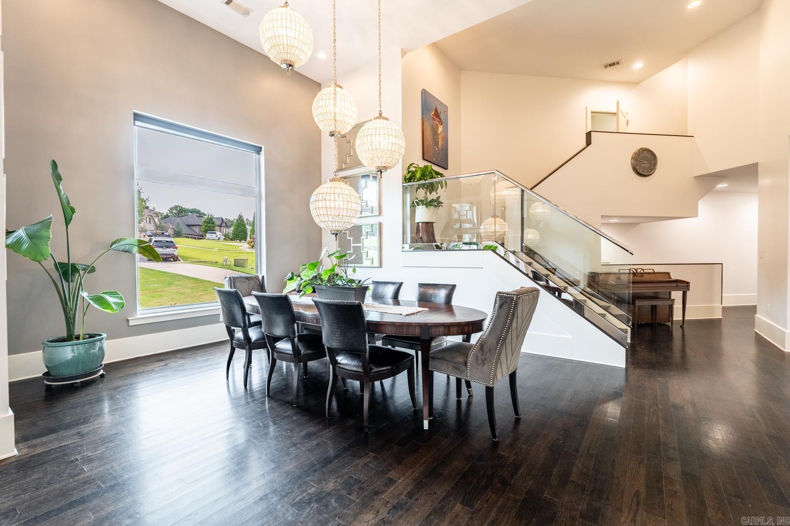 WOODLANDS EDGE - Residential