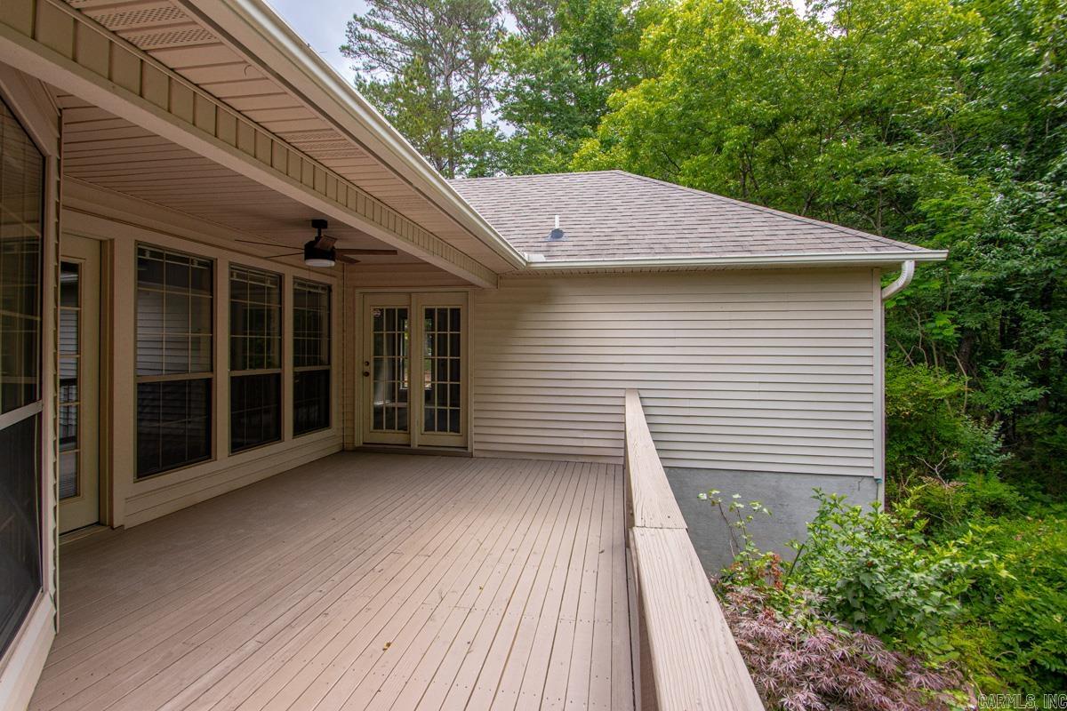 RIVER OAKS - Residential