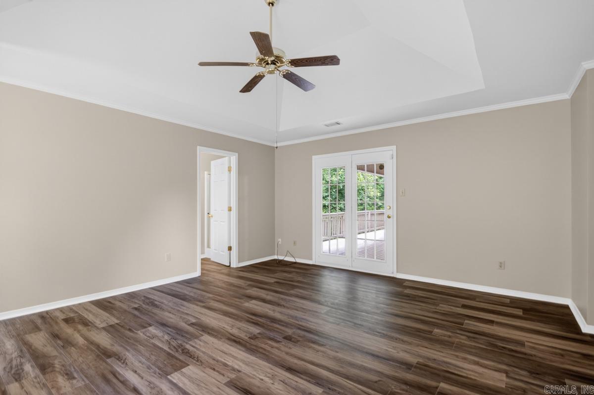 RIVER OAKS - Residential