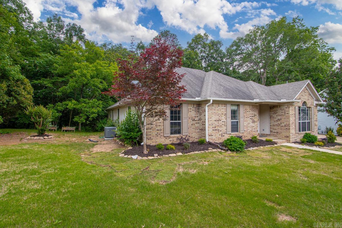 RIVER OAKS - Residential