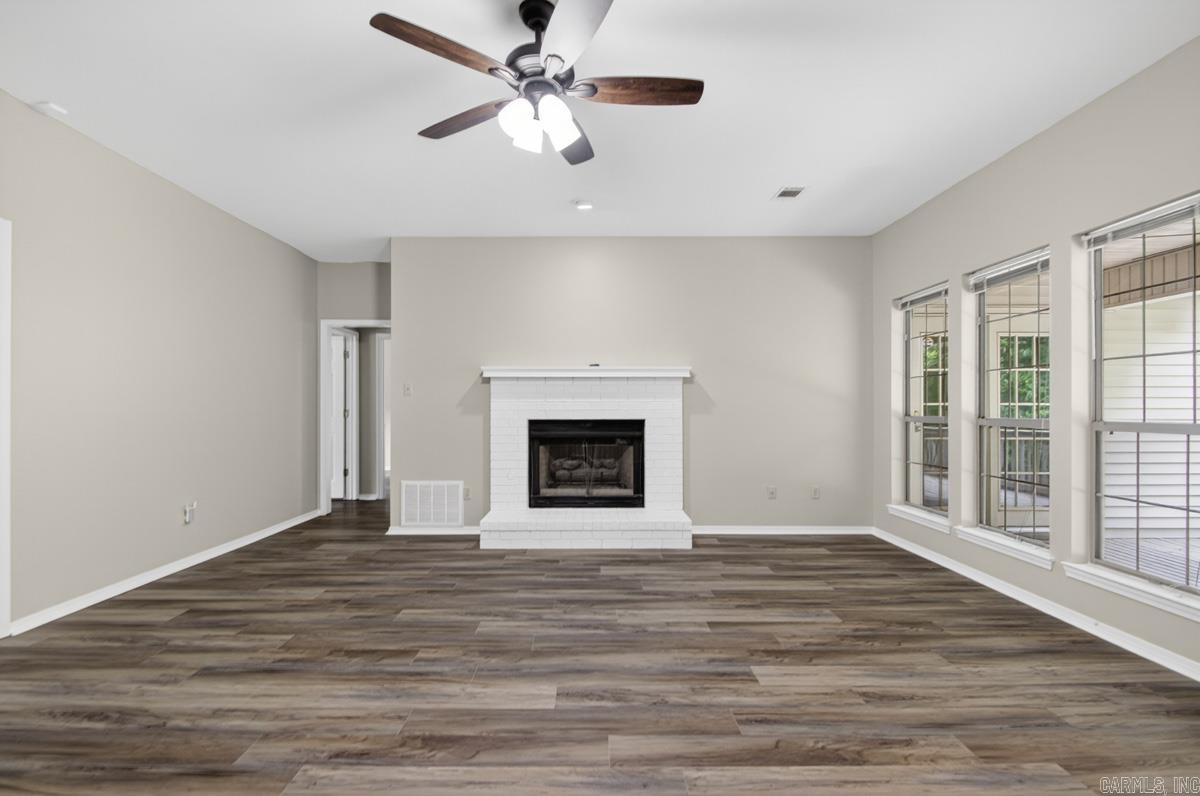 RIVER OAKS - Residential