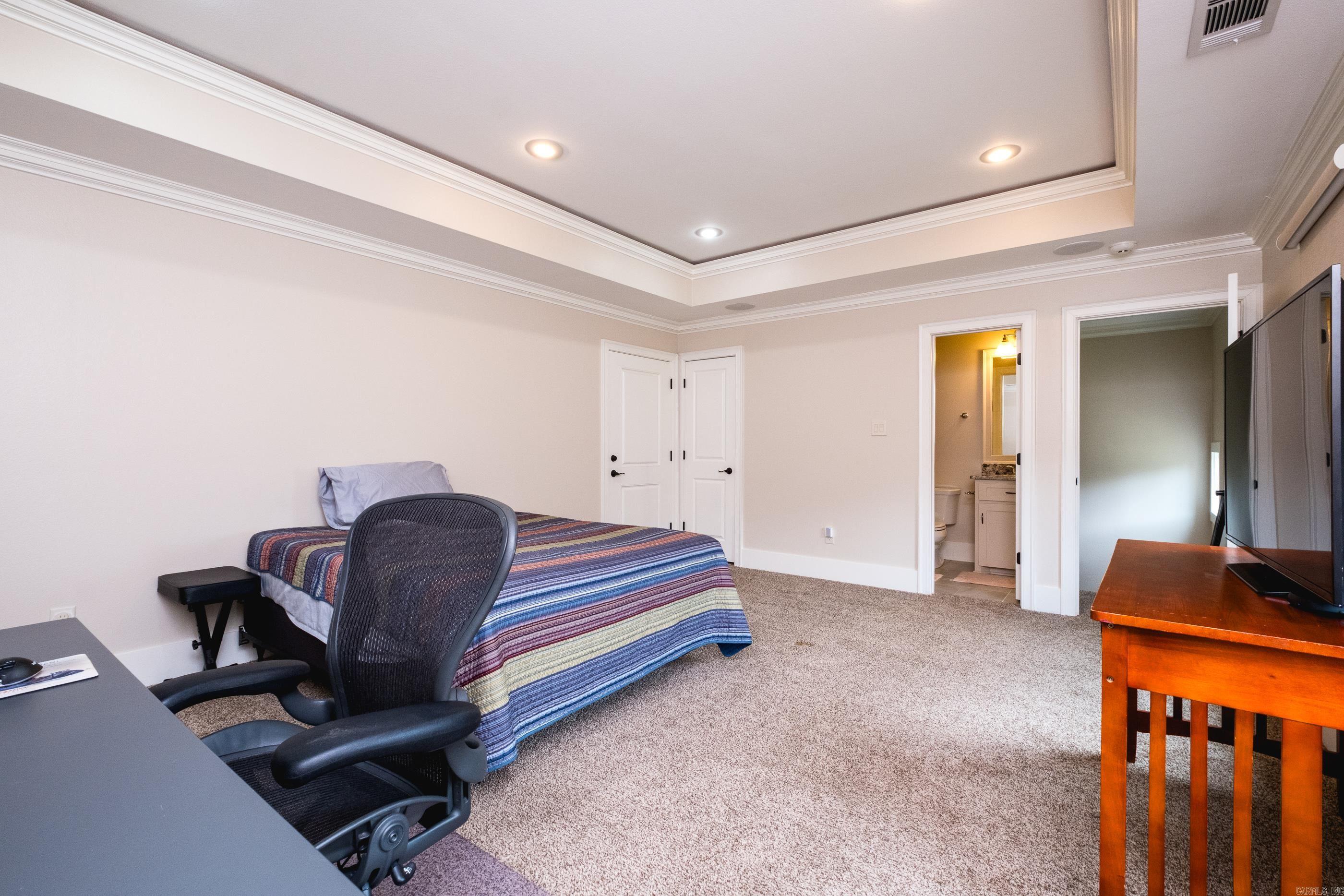 CHENAL VALLEY "ACCADIA COURT" - Residential