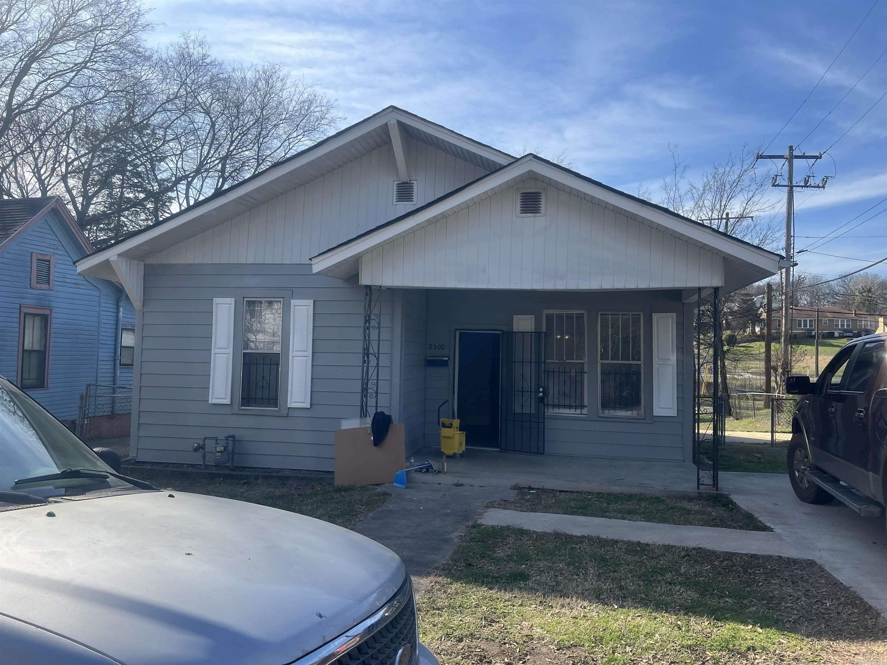 Worthen Wat - Residential Lease