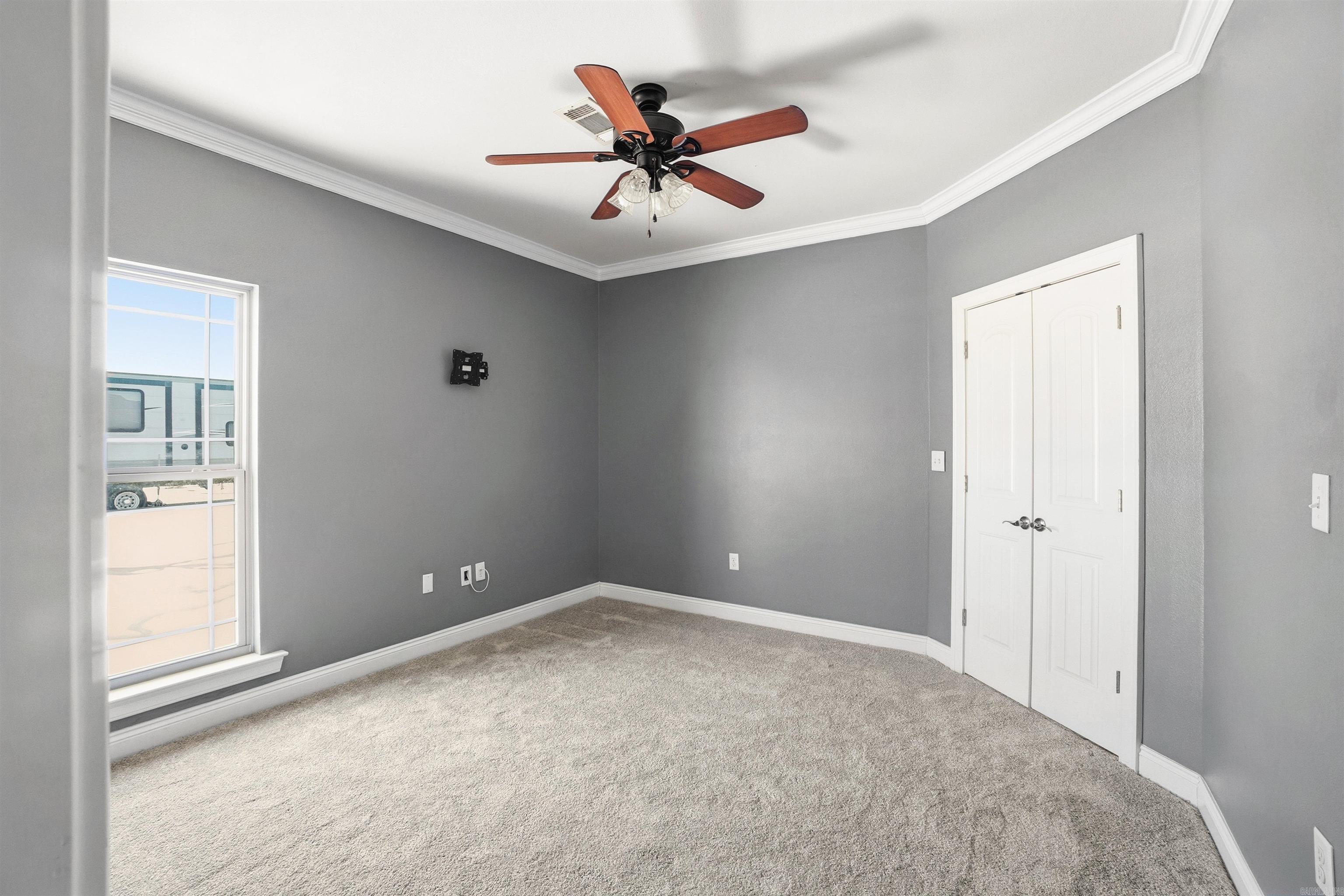 Saddle Creek - Residential