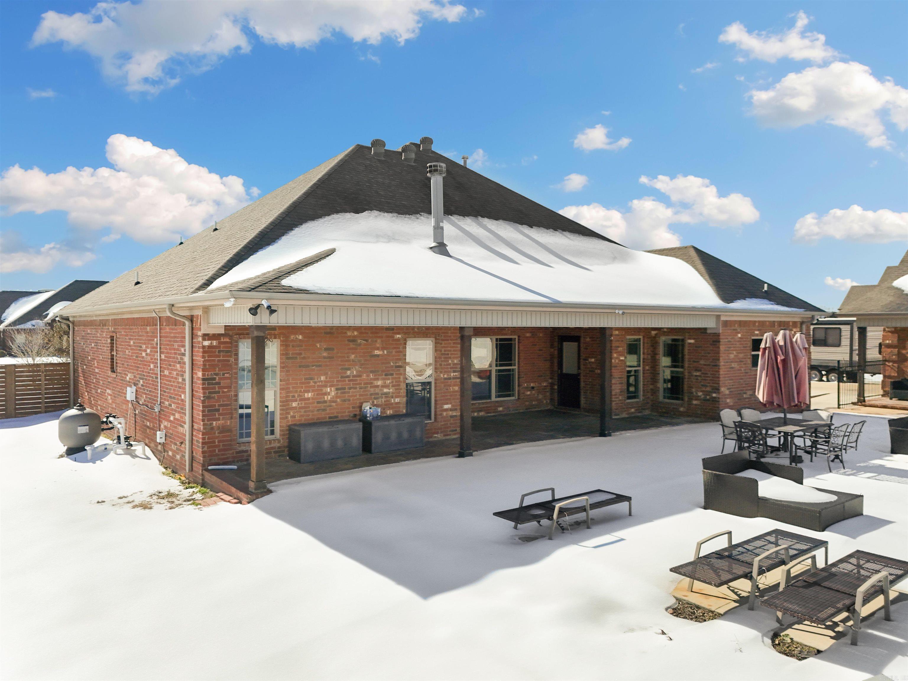 Saddle Creek - Residential