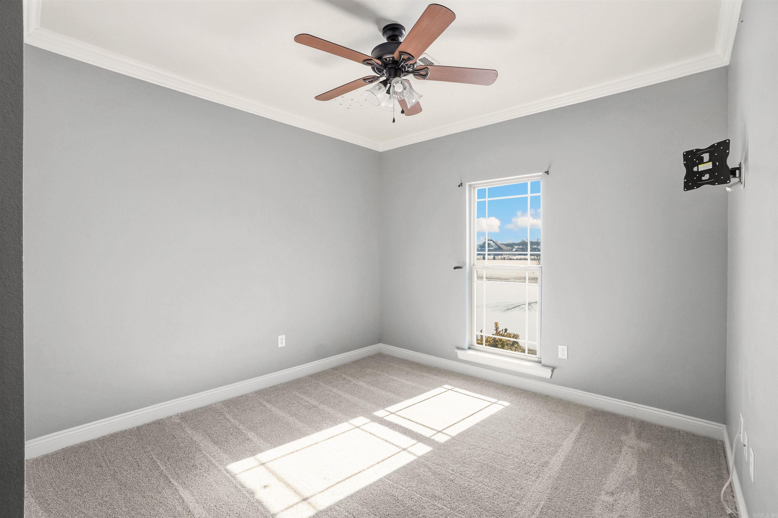 Saddle Creek - Residential