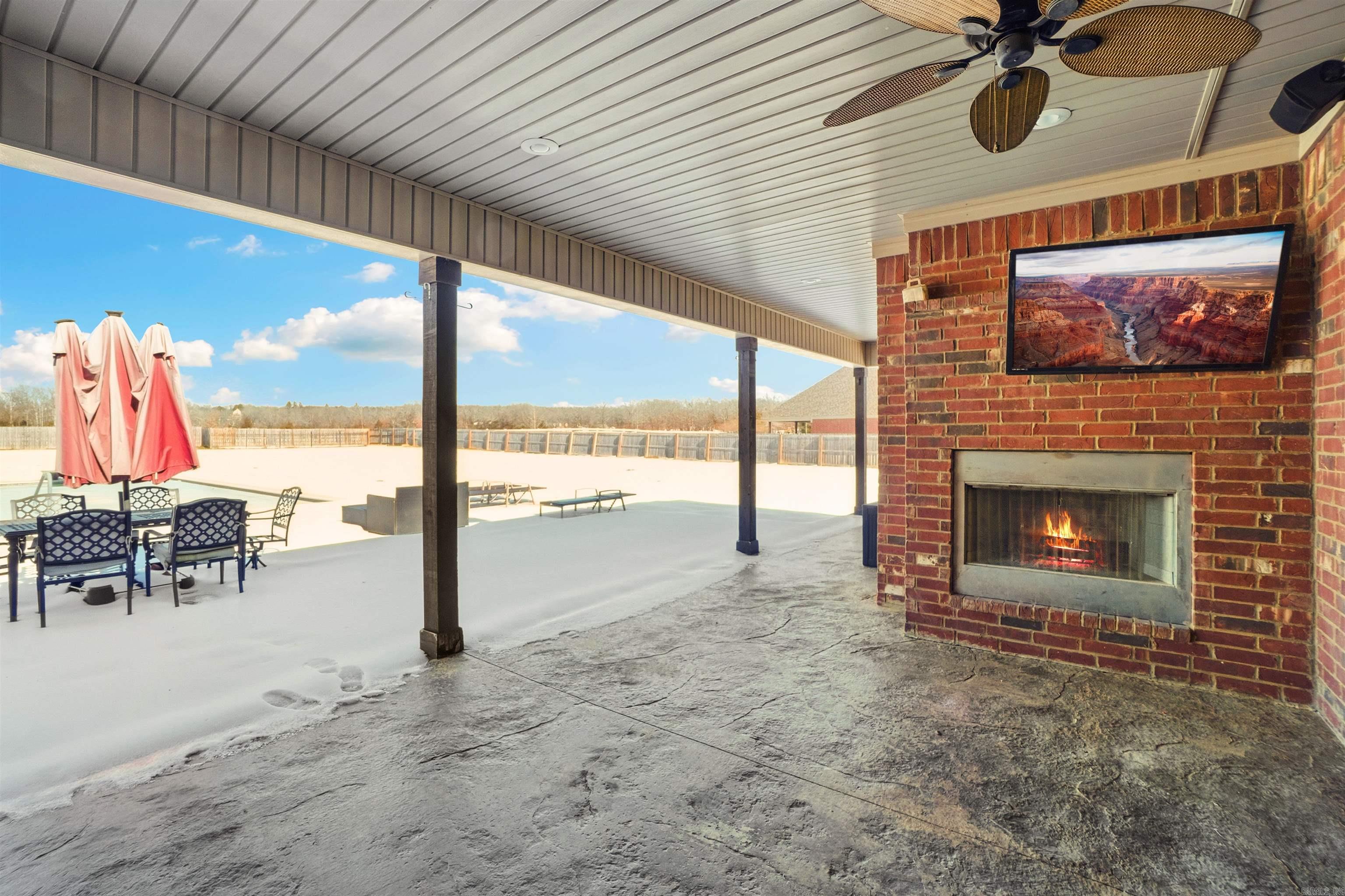 Saddle Creek - Residential