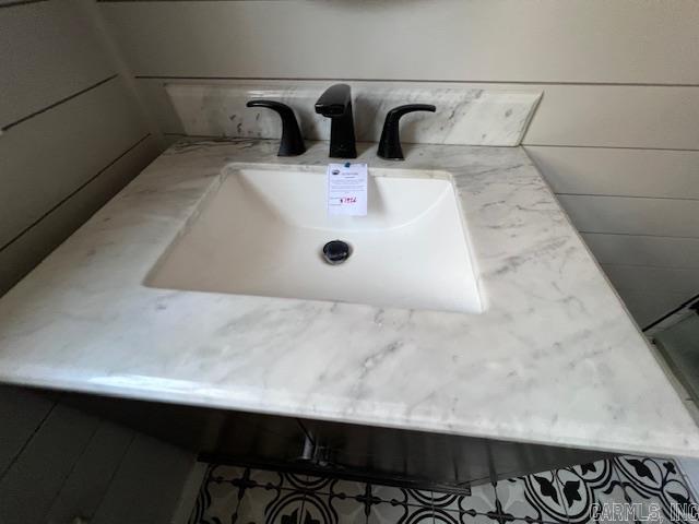 Whispering Pines - Residential