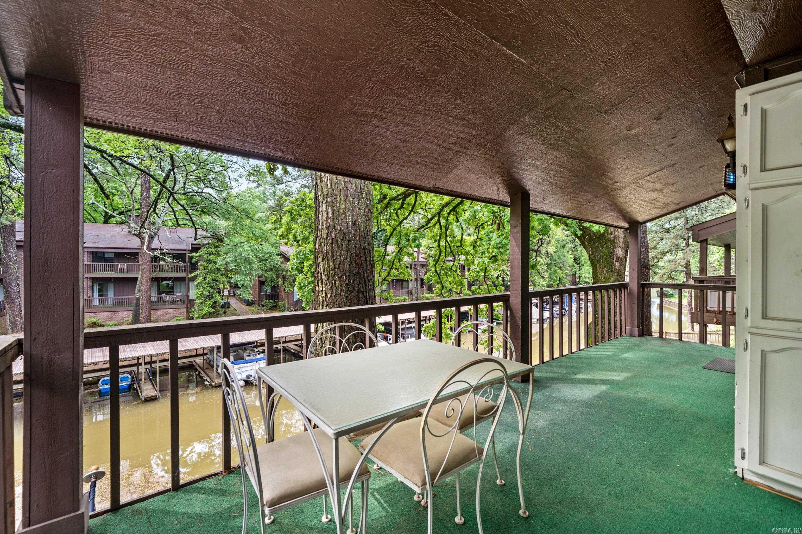Spring Bay - Residential