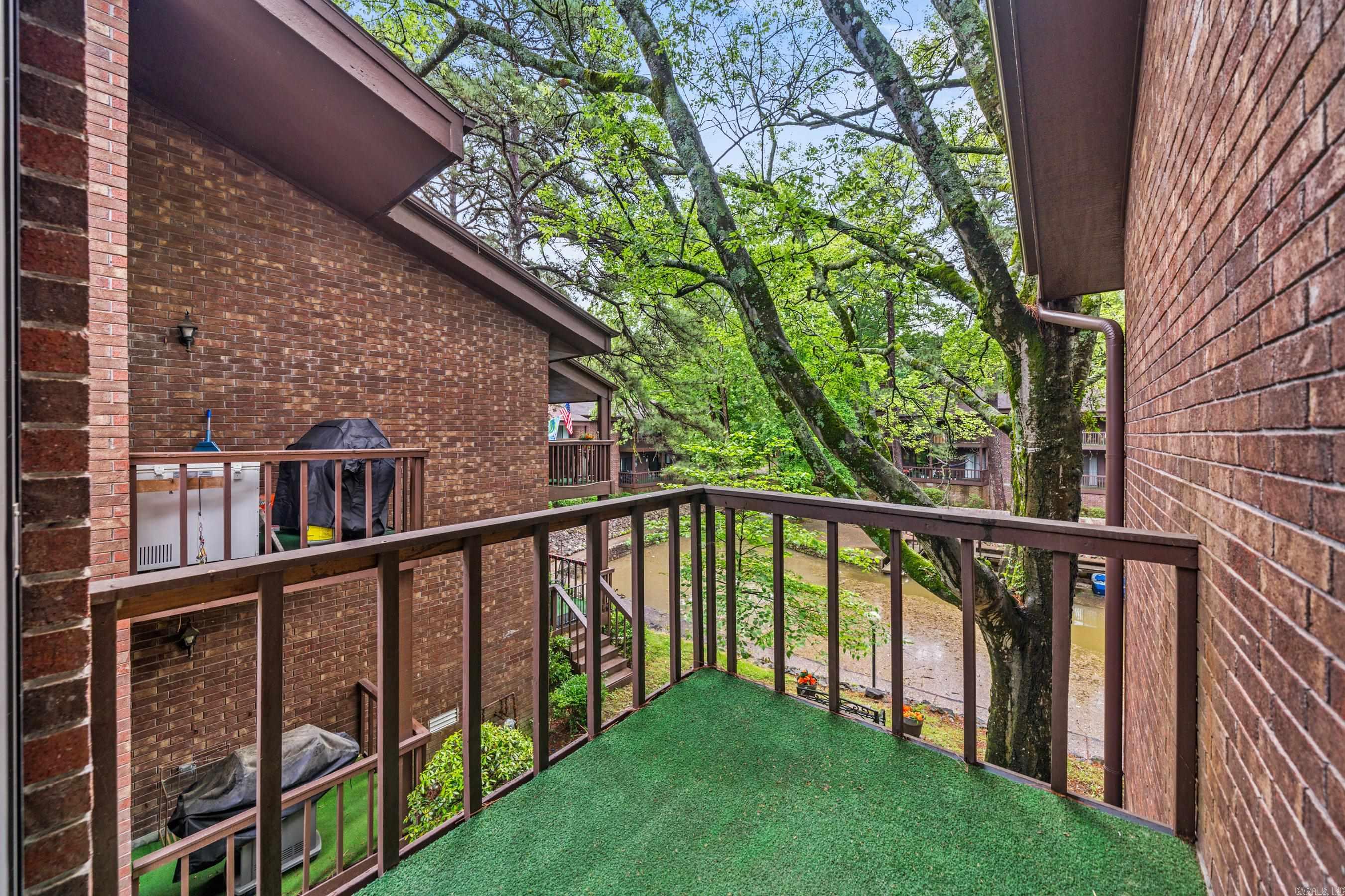Spring Bay - Residential