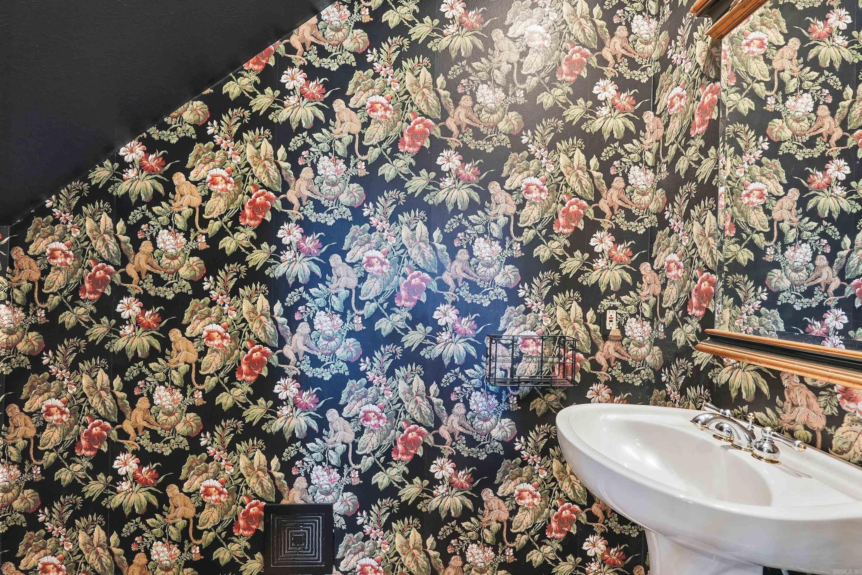 WINDSOR HILLS ADDN - Residential