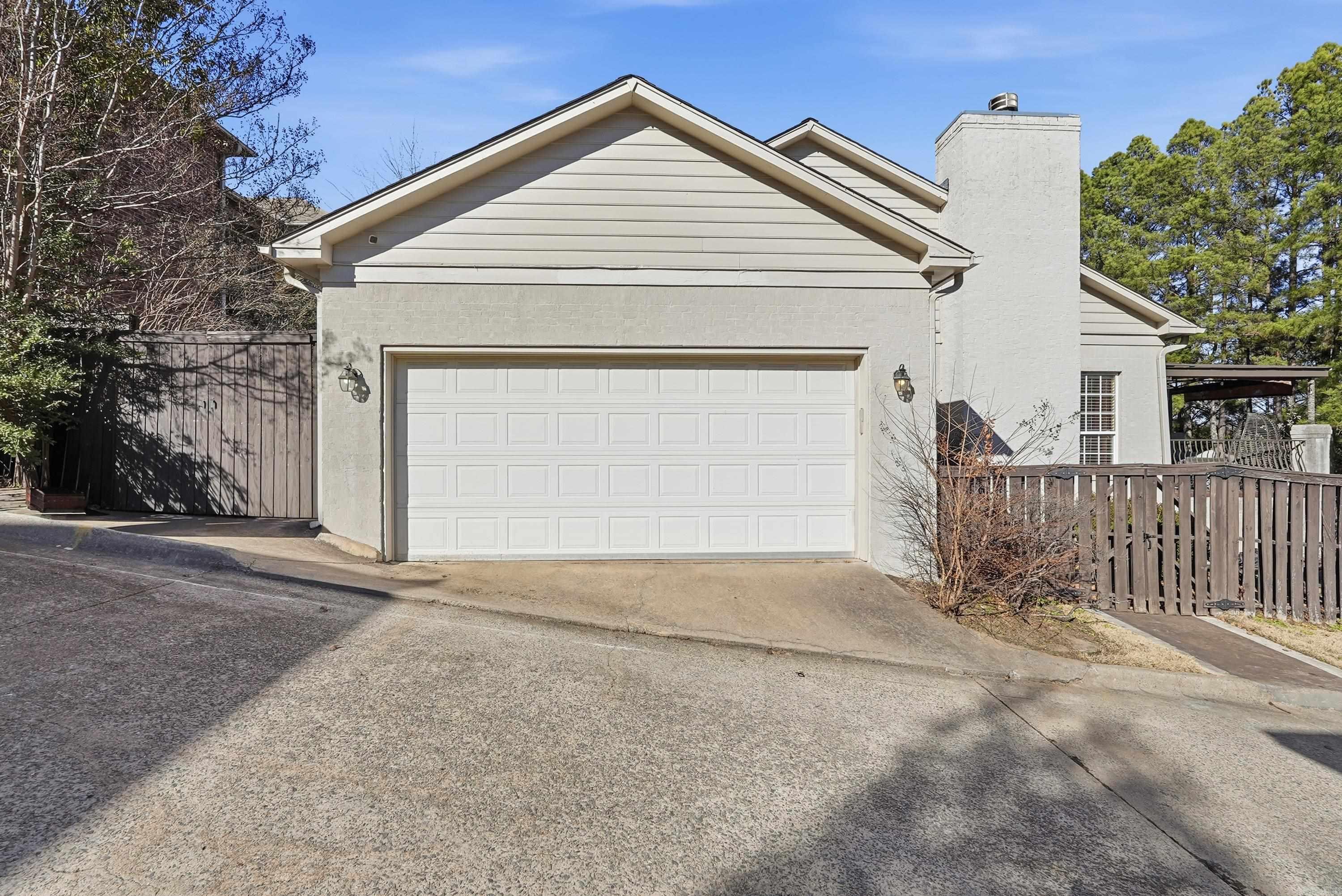 WINDSOR HILLS ADDN - Residential