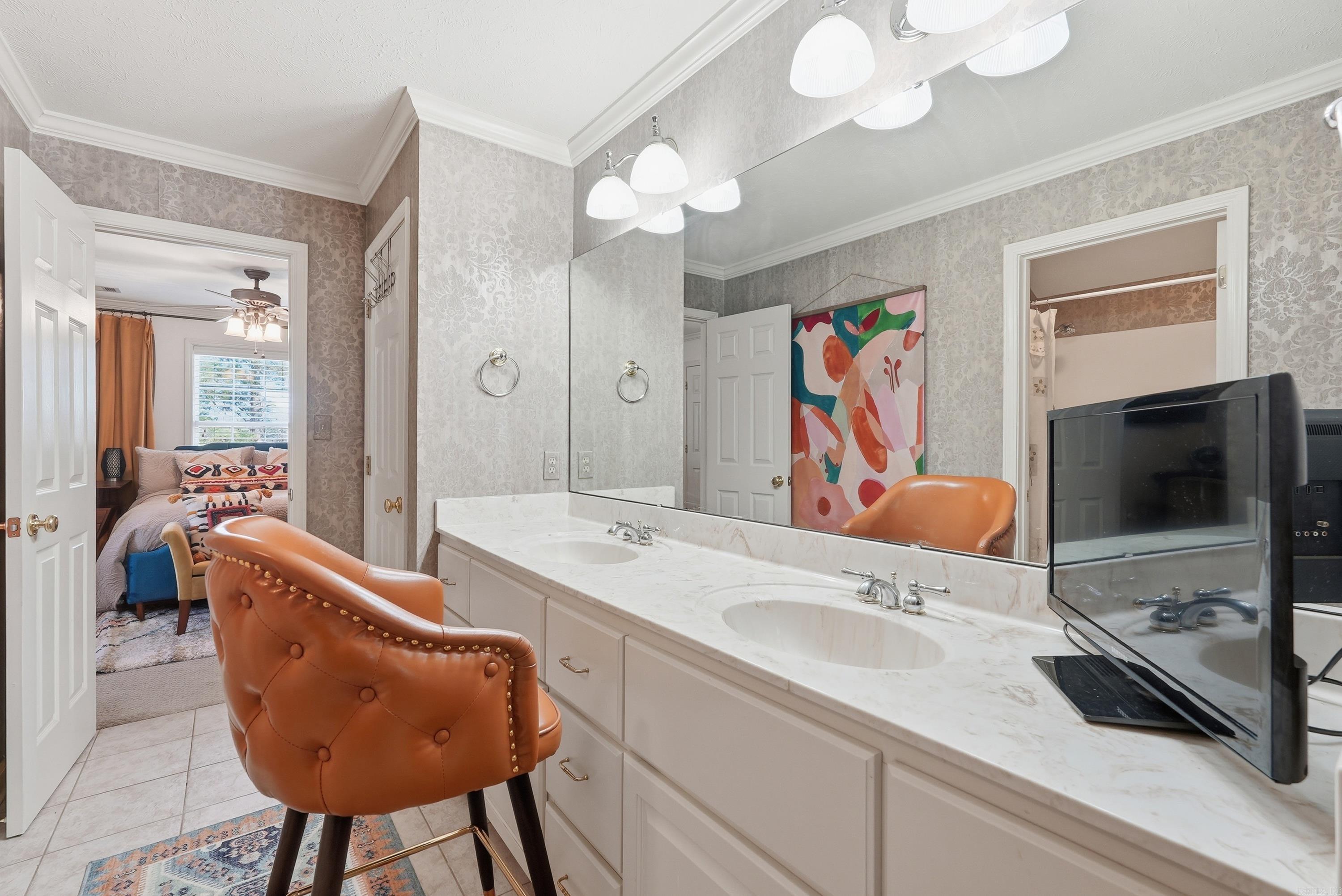 WINDSOR HILLS ADDN - Residential