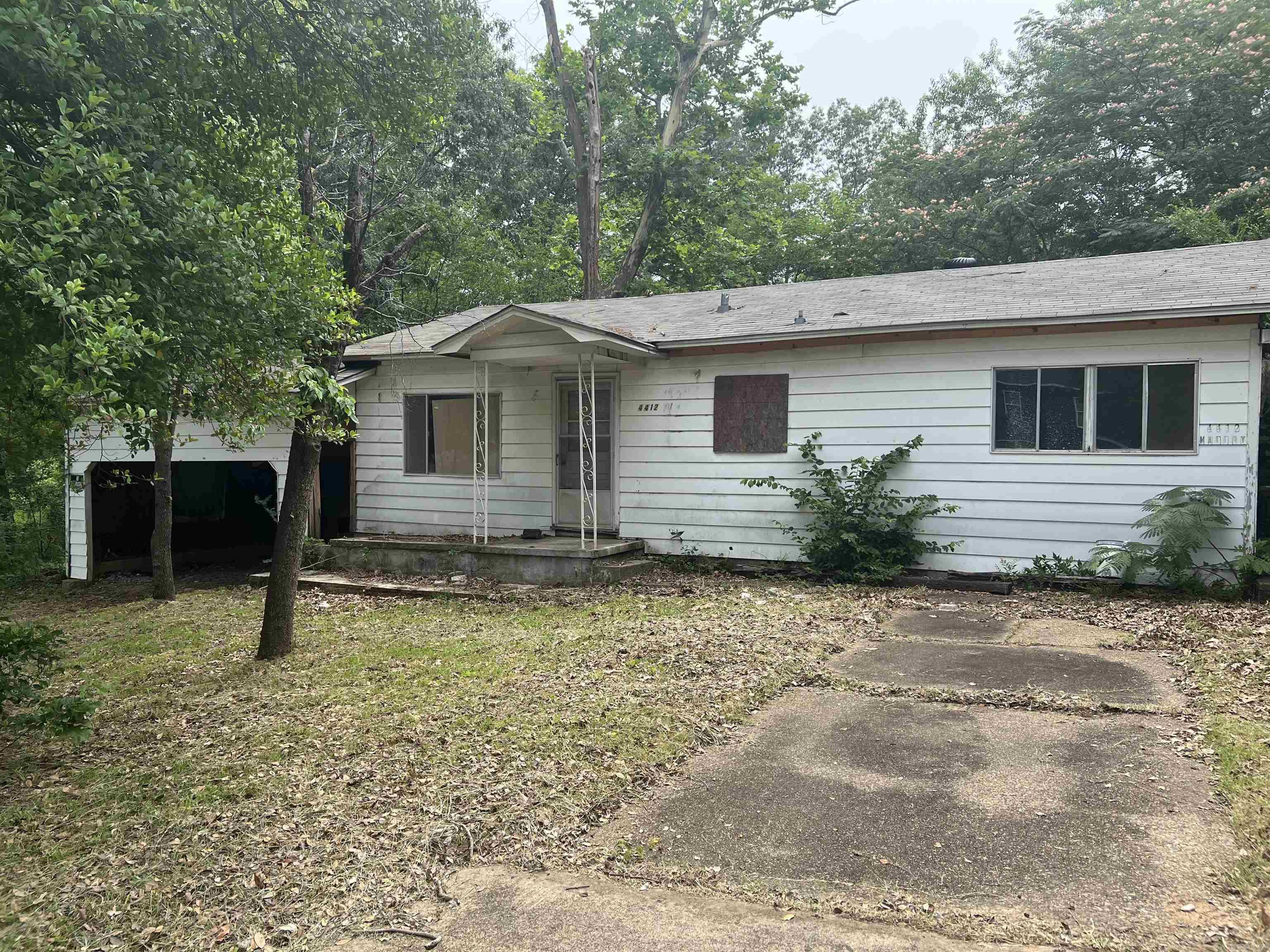 EUCLID PLACE - Residential