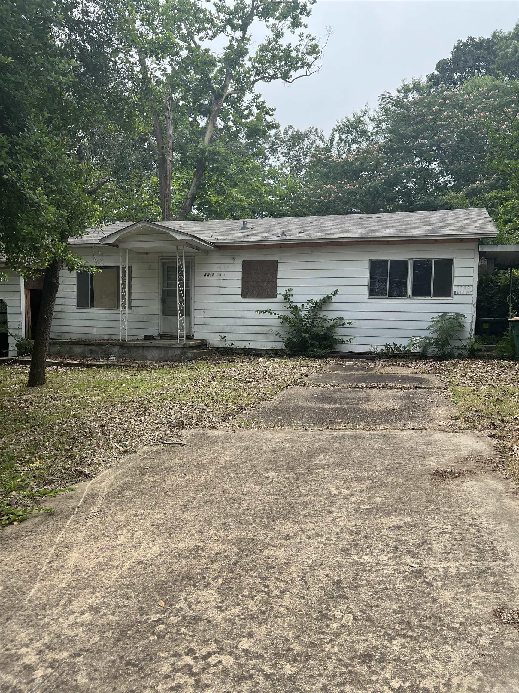 EUCLID PLACE - Residential
