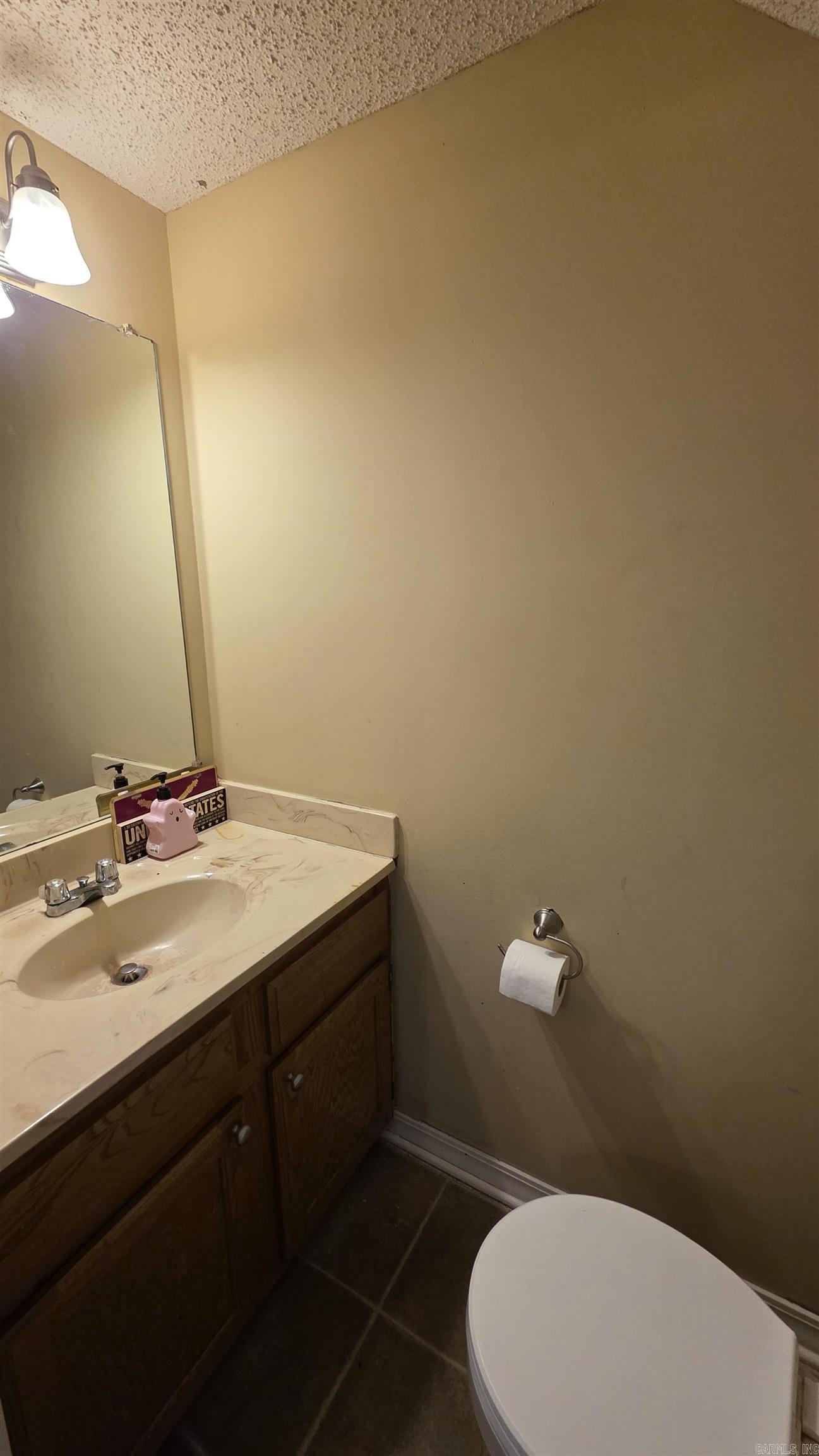 UNIVERSITY ESTATES - Residential